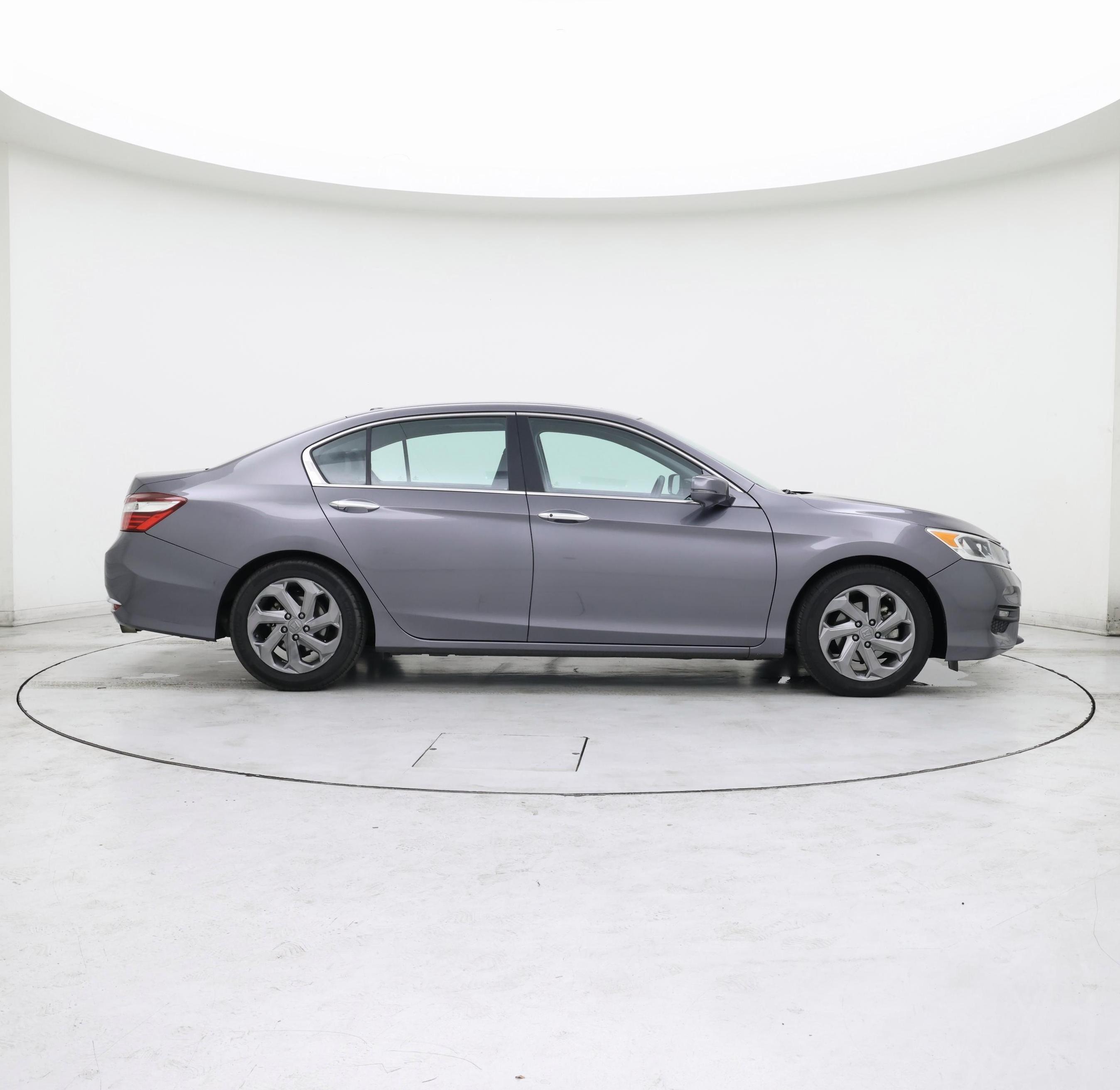 Thumbnail: 2016 Honda Accord - 7