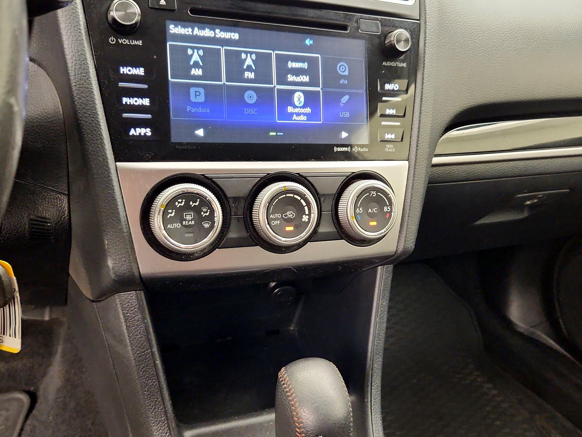 Thumbnail: 2016 Subaru XV Crosstrek - 16