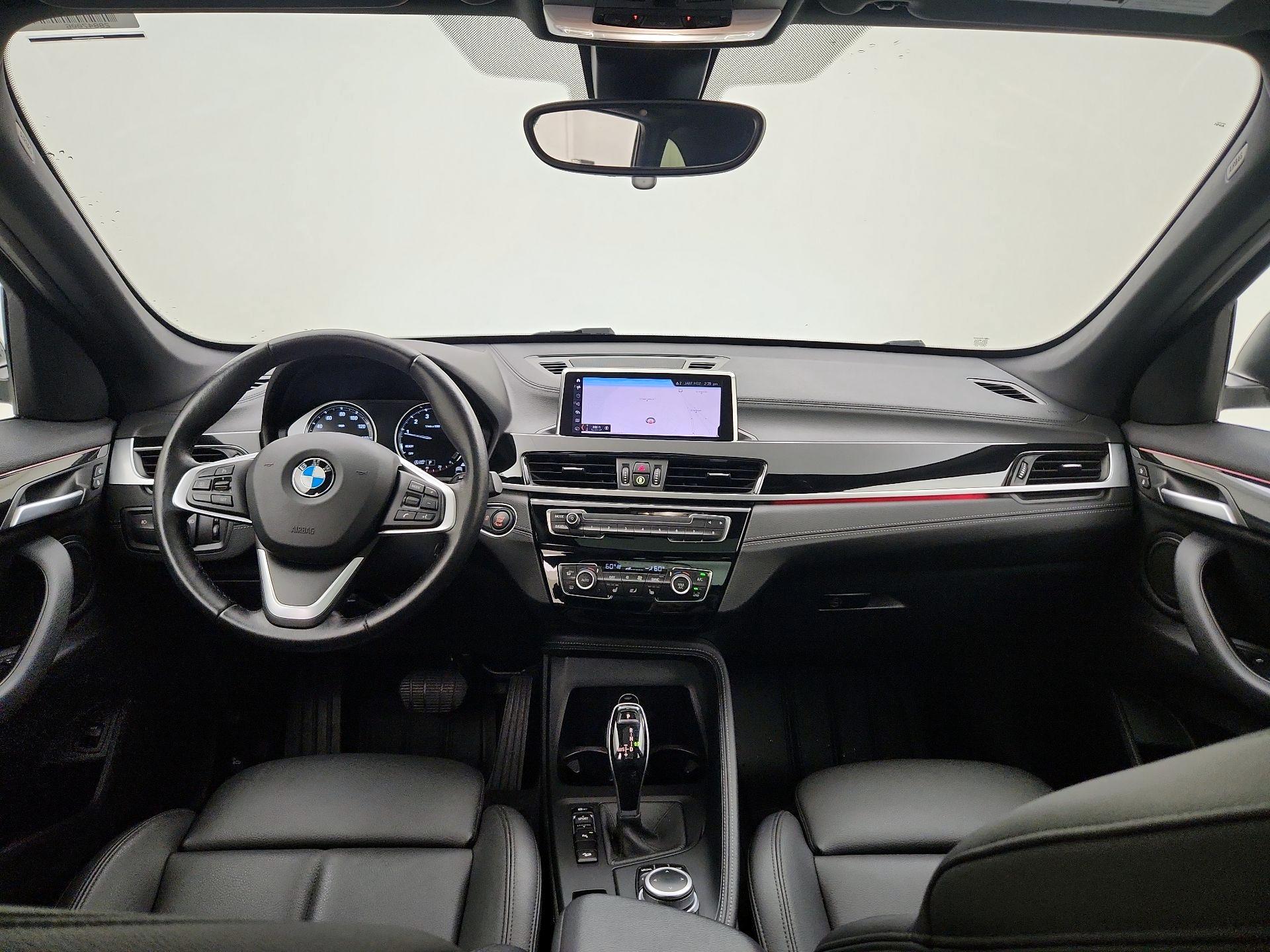 Thumbnail: 2020 BMW X1 - 8