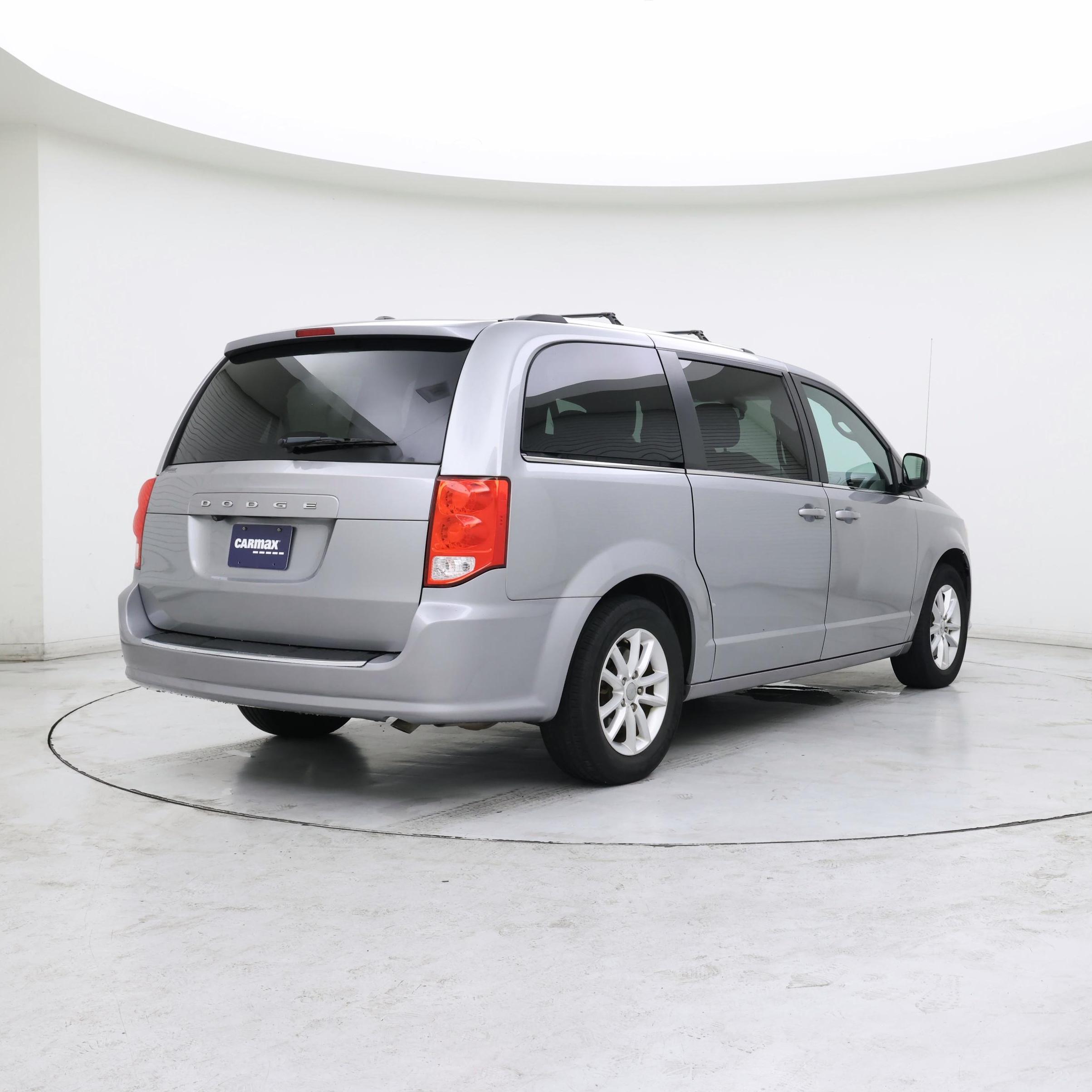 Thumbnail: 2018 Dodge Grand Caravan - 8