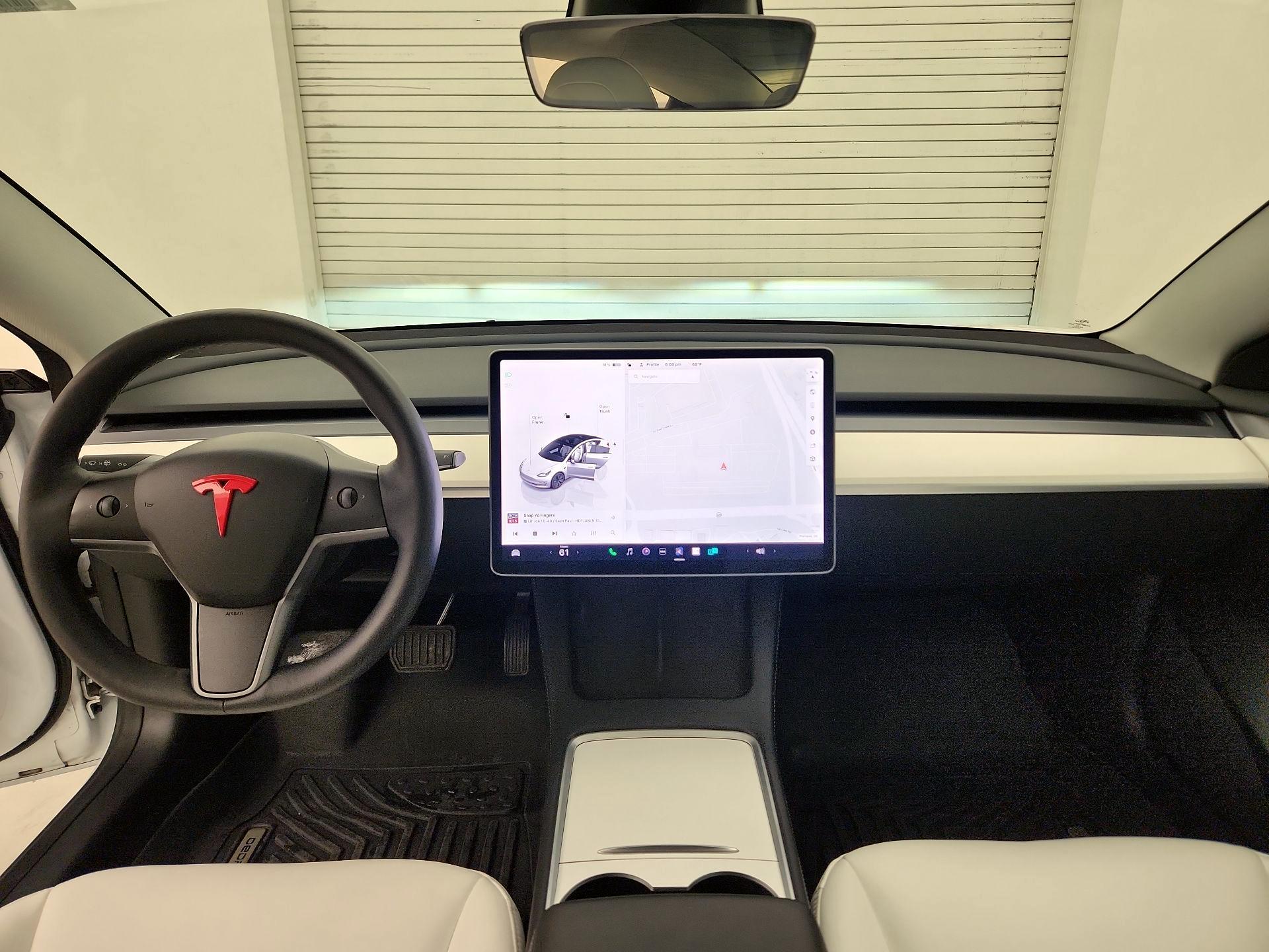 Thumbnail: 2022 Tesla Model 3 - 9