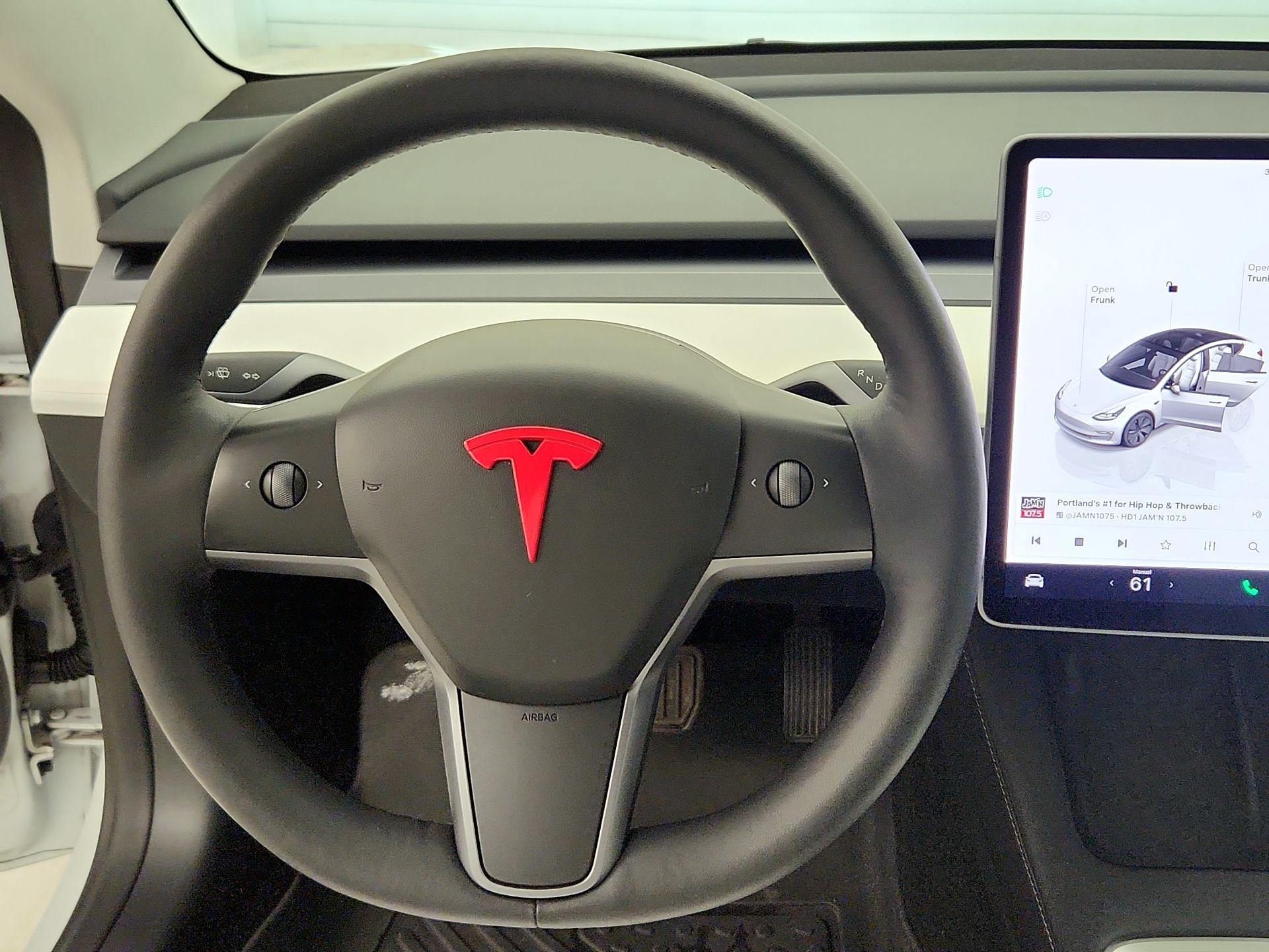 Thumbnail: 2022 Tesla Model 3 - 10