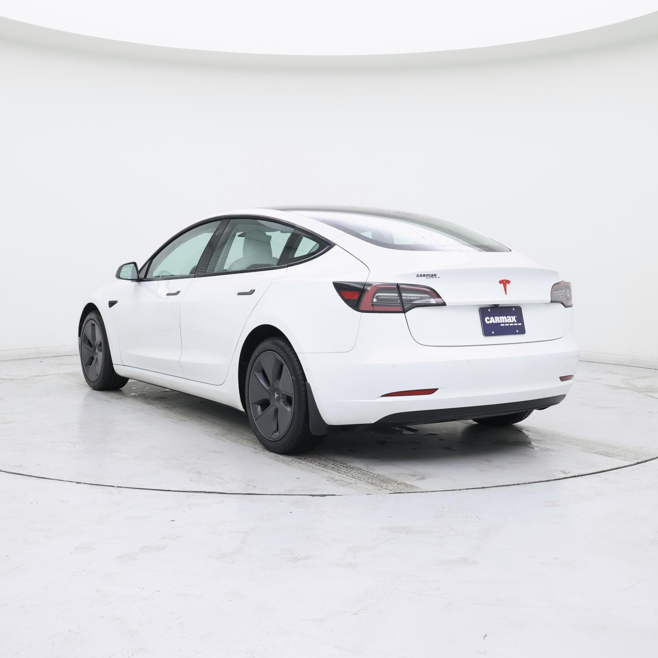 Thumbnail: 2022 Tesla Model 3 - 2