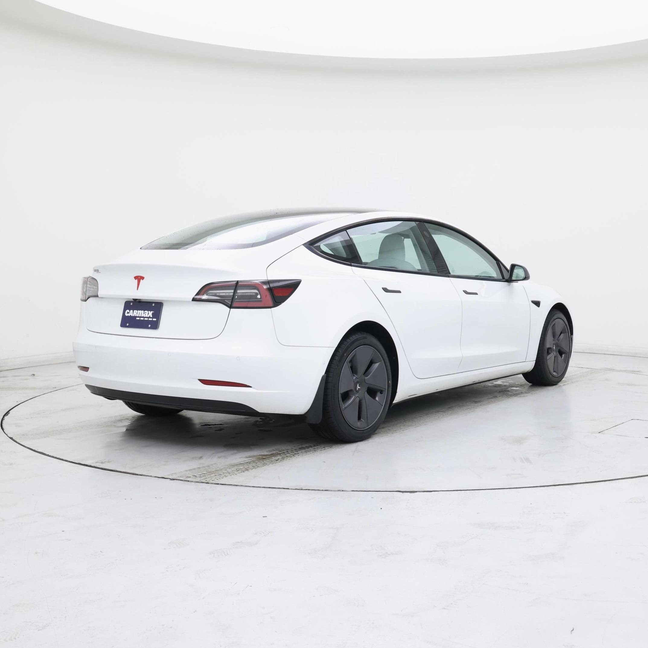 Thumbnail: 2022 Tesla Model 3 - 8