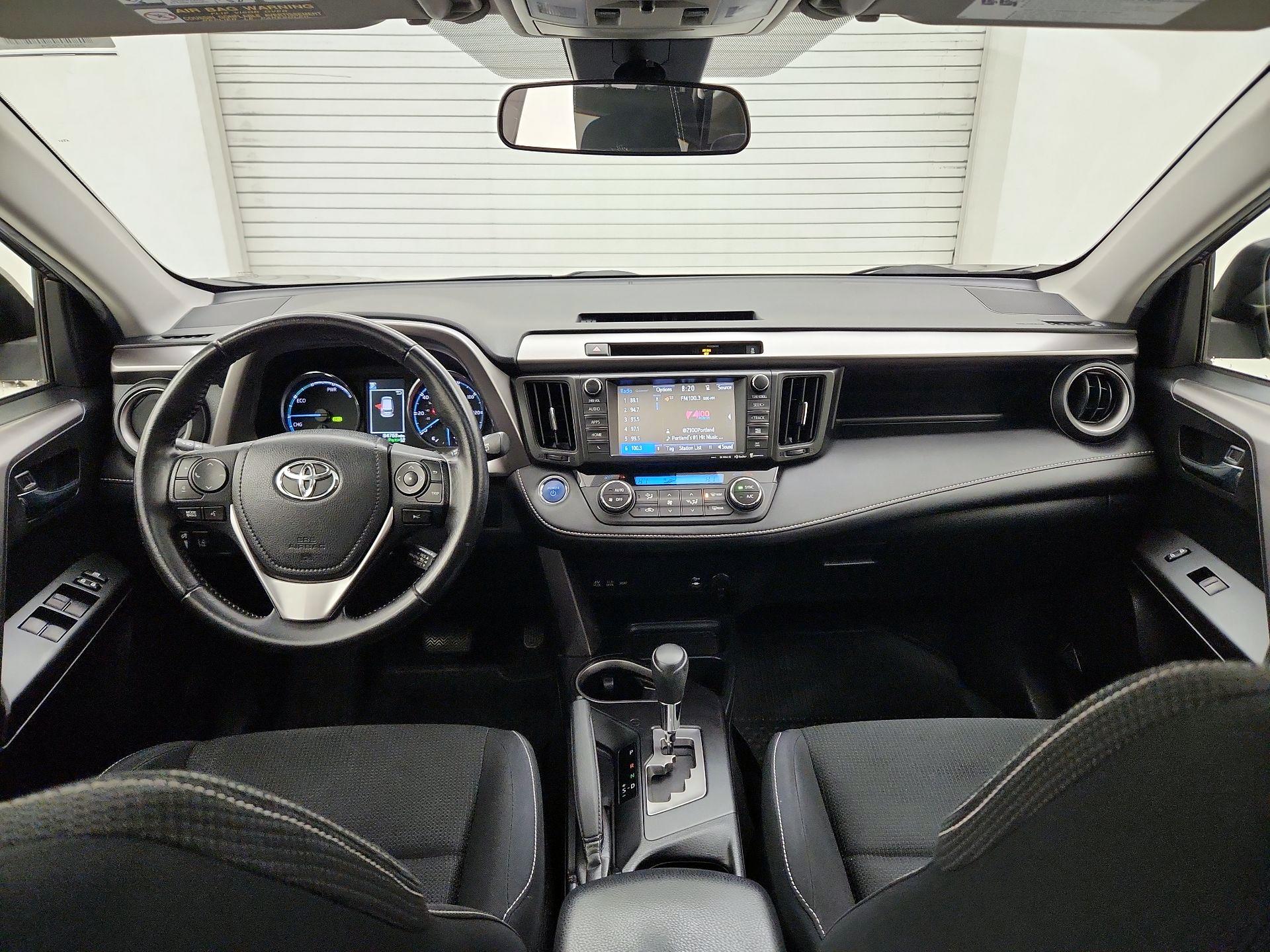 Thumbnail: 2016 Toyota RAV4 - 9