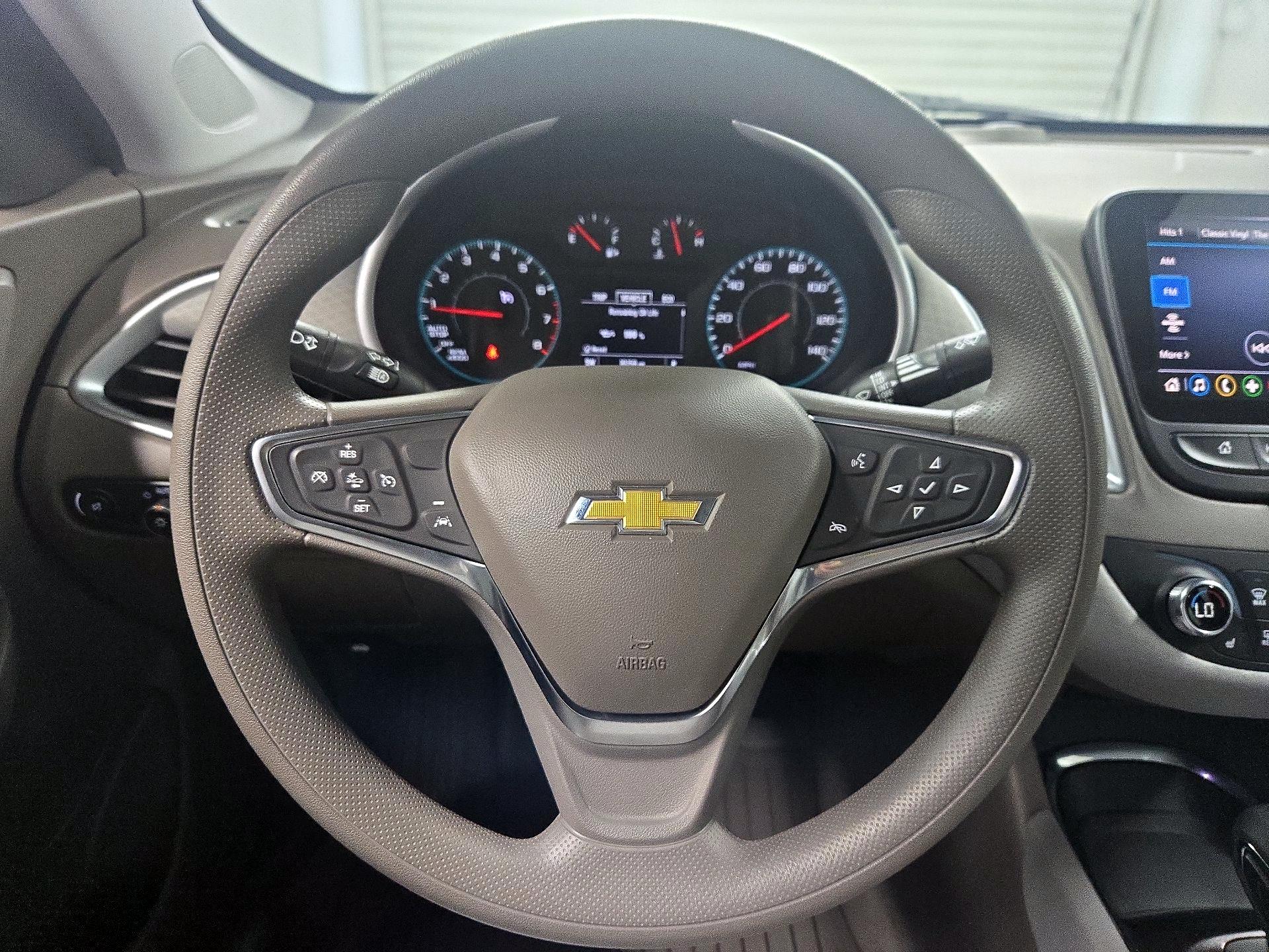 Thumbnail: 2024 Chevrolet Malibu - 10