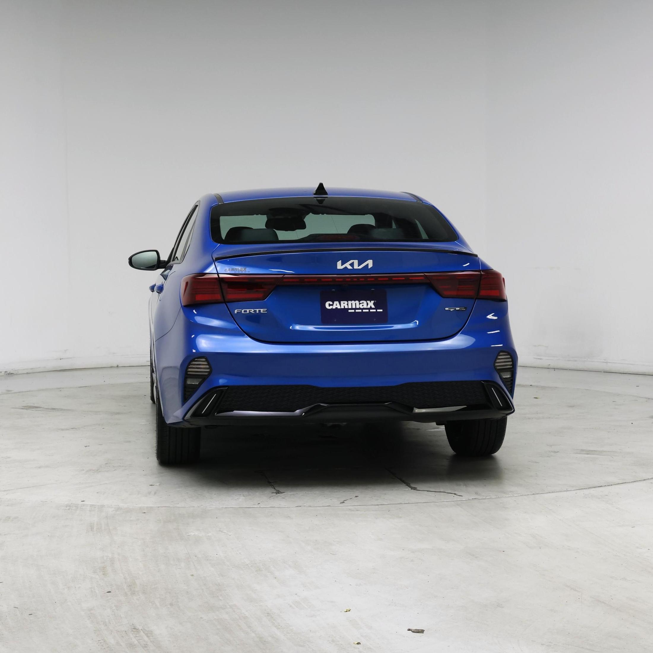 Thumbnail: 2023 Kia Forte - 6