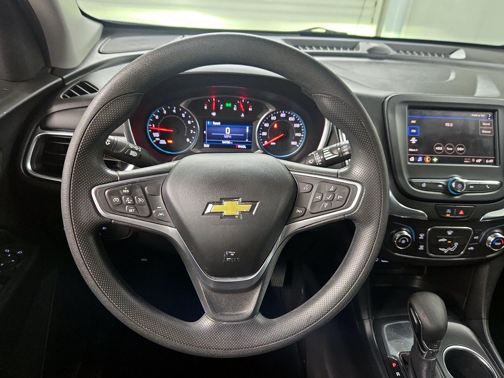 Thumbnail: 2022 Chevrolet Equinox - 10