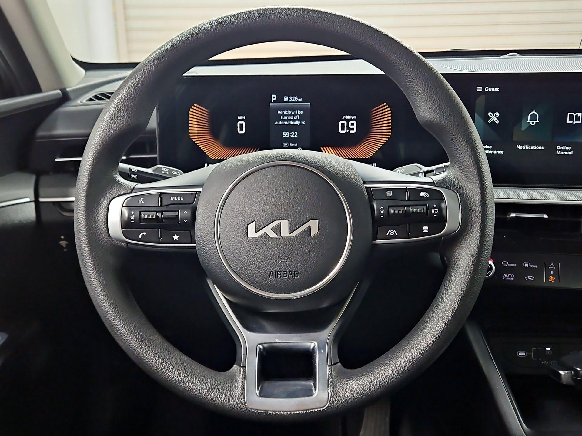 Thumbnail: 2025 Kia K5 - 10