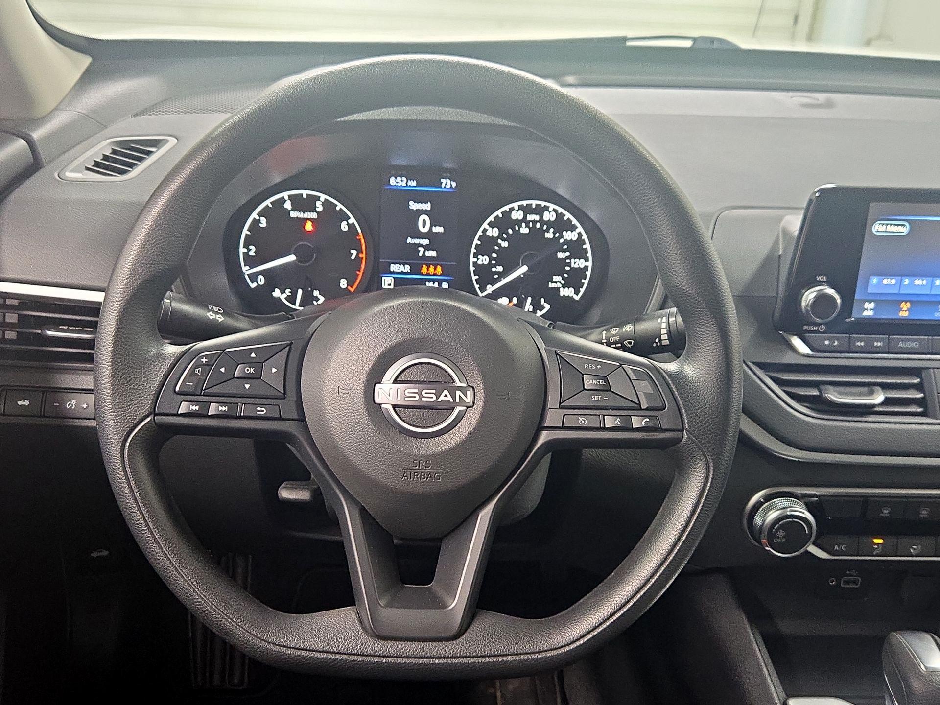 Thumbnail: 2023 Nissan Altima - 10