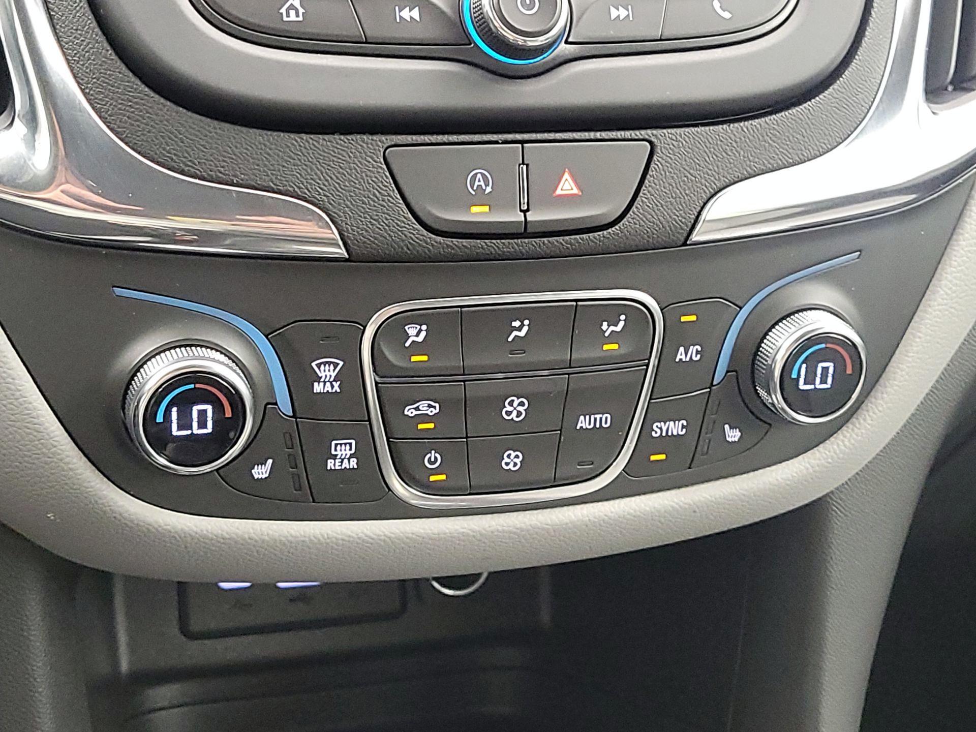Thumbnail: 2023 Chevrolet Equinox - 17
