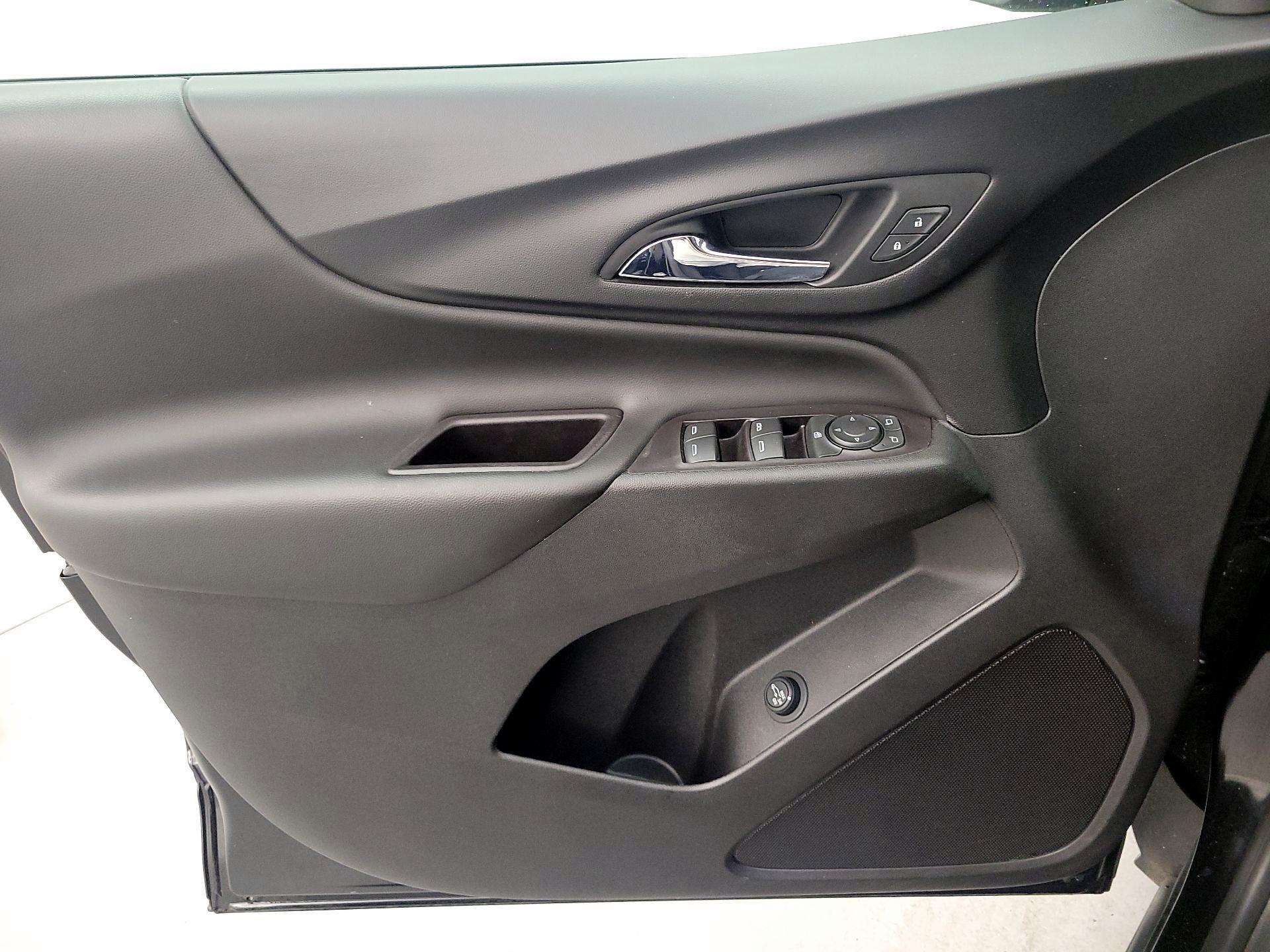 Thumbnail: 2021 Chevrolet Equinox - 12