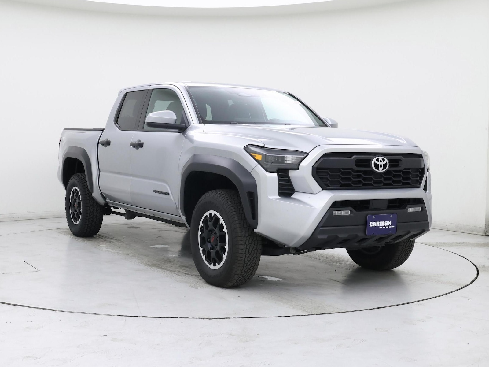 2024 Toyota Tacoma TRD Off Road - Photo 2