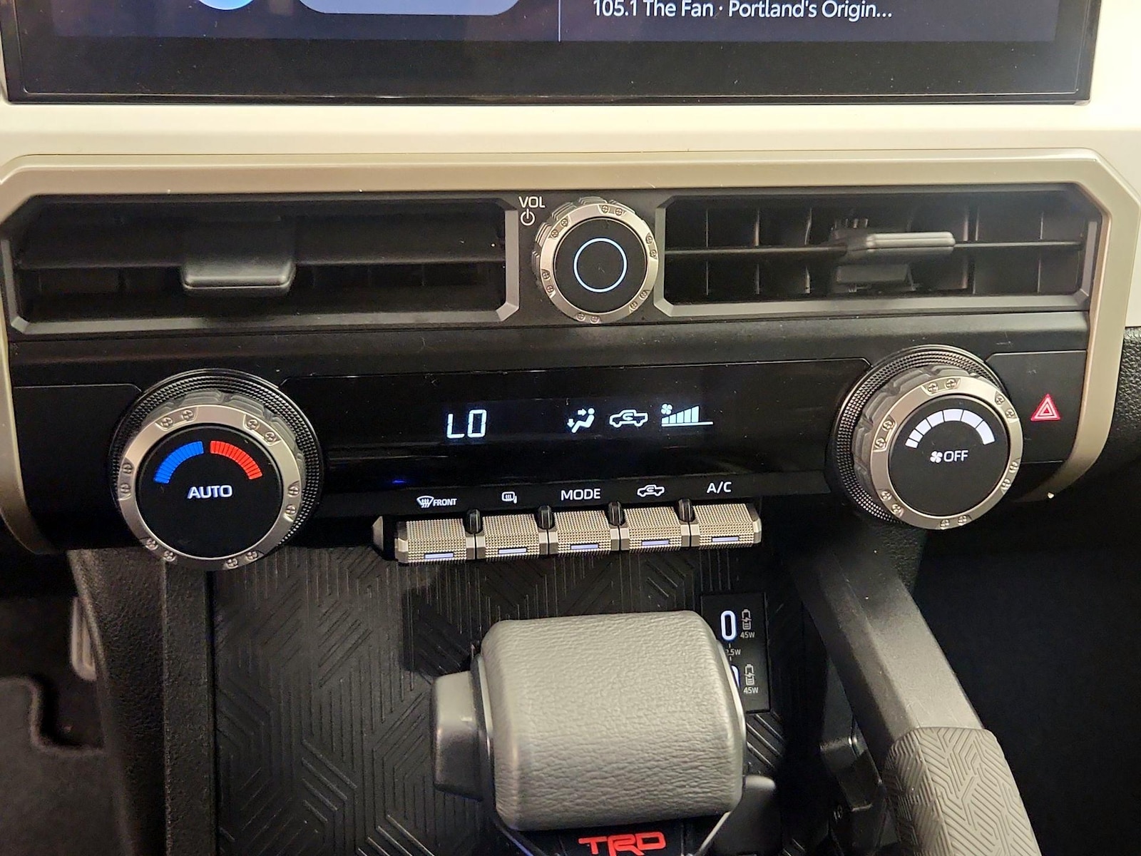 2024 Toyota Tacoma TRD Off Road - Photo 18
