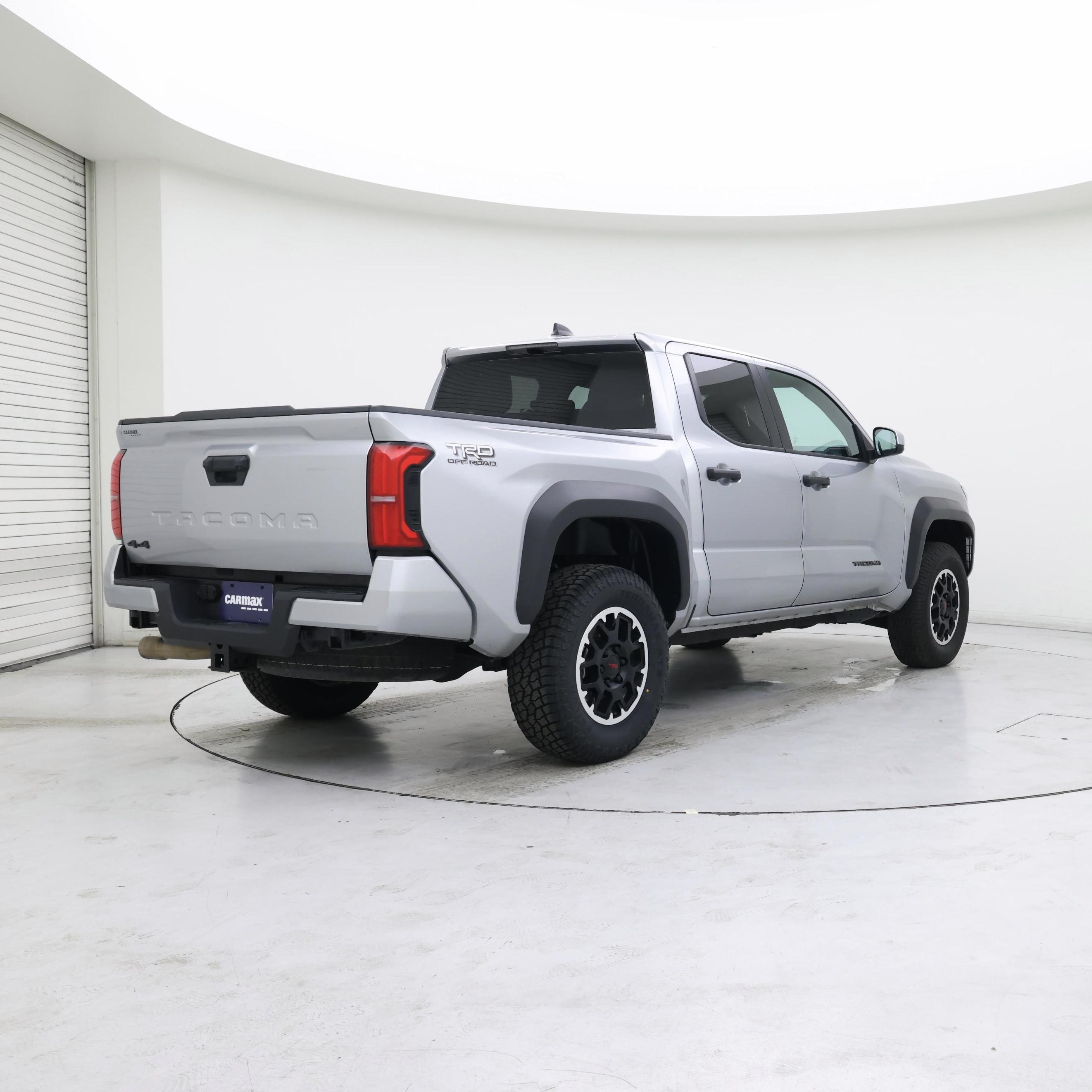 Thumbnail: 2024 Toyota Tacoma - 8