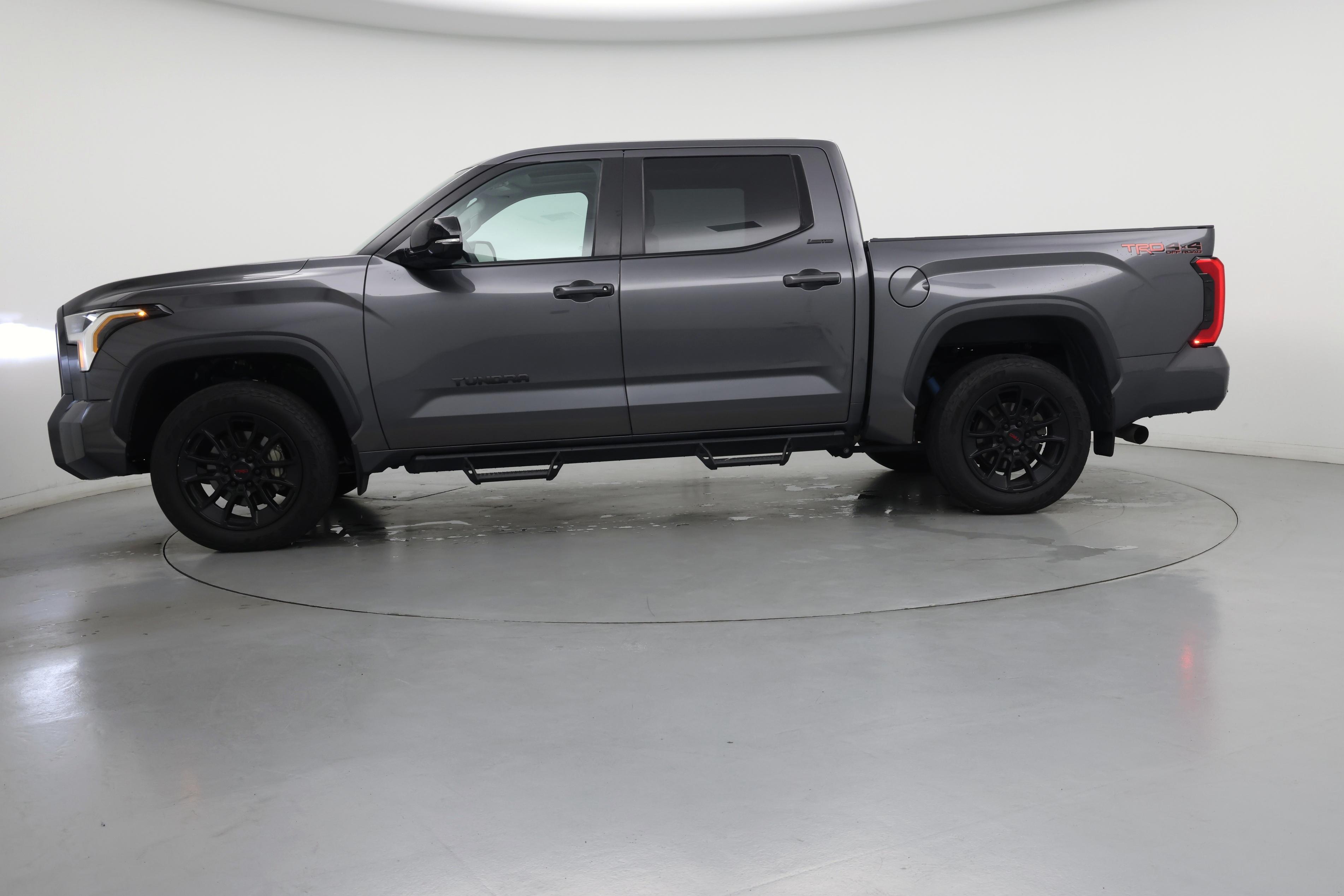 Thumbnail: 2024 Toyota Tundra - 3