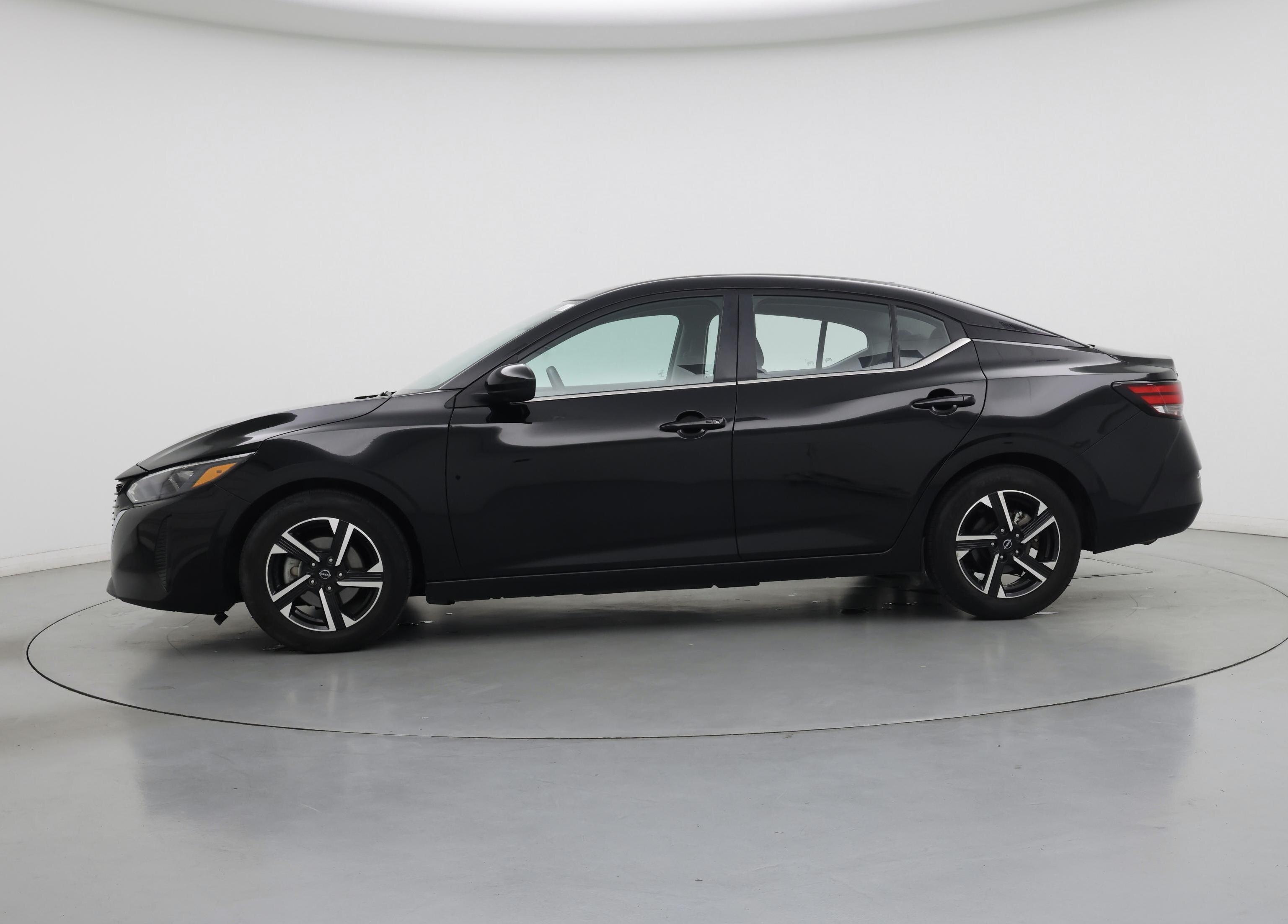 Thumbnail: 2024 Nissan Sentra - 3