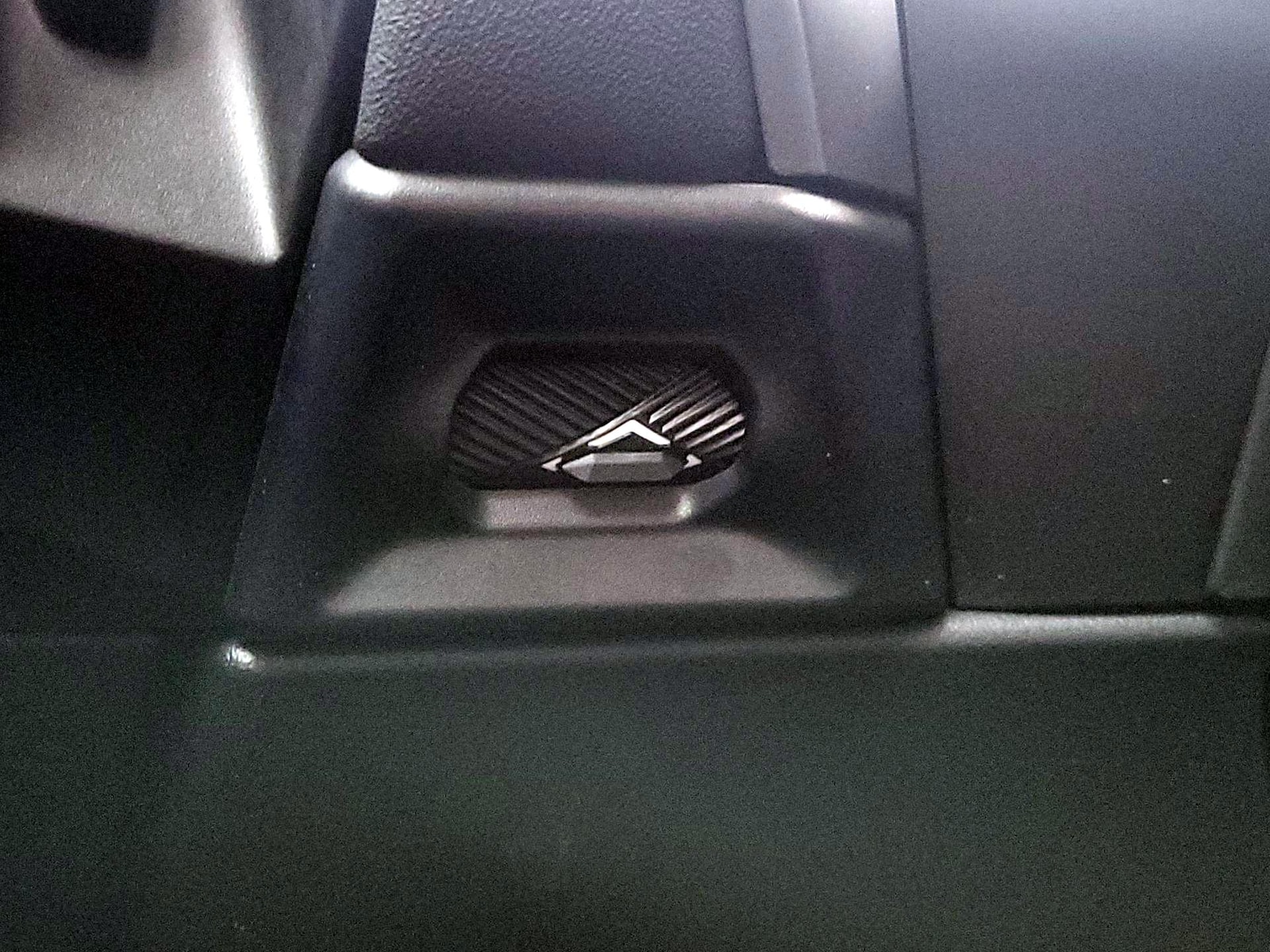 2025 BMW X3 30 - Photo 14