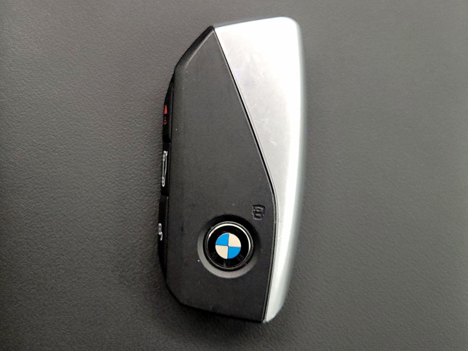 2025 BMW X3 30 - Photo 24