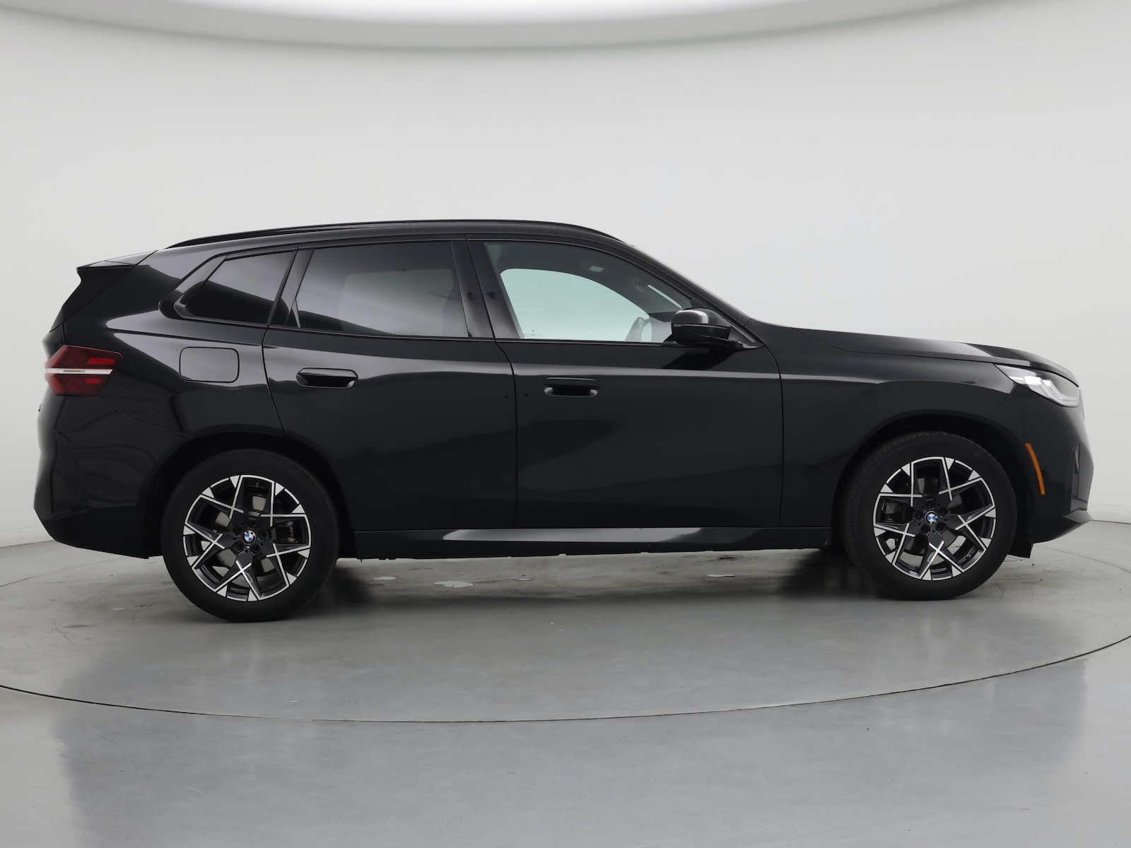 2025 BMW X3 30 - Photo 8