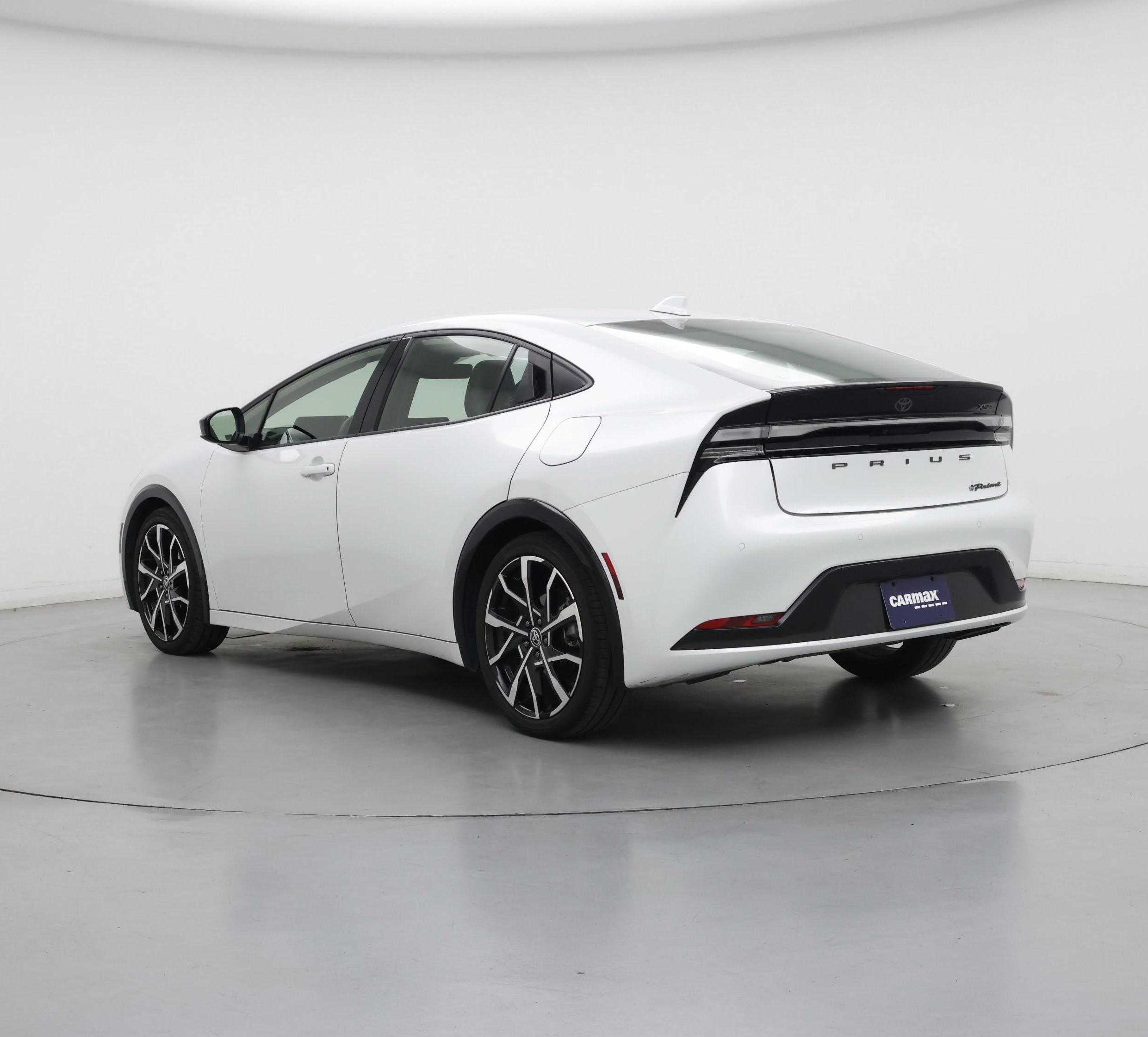 Thumbnail: 2023 Toyota Prius Prime - 2