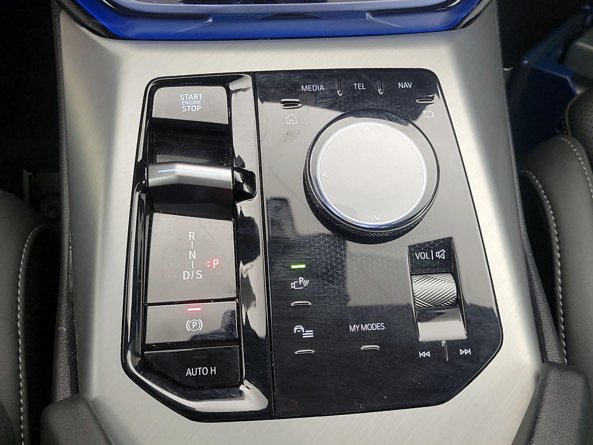 Thumbnail: 2025 BMW X3 - 17