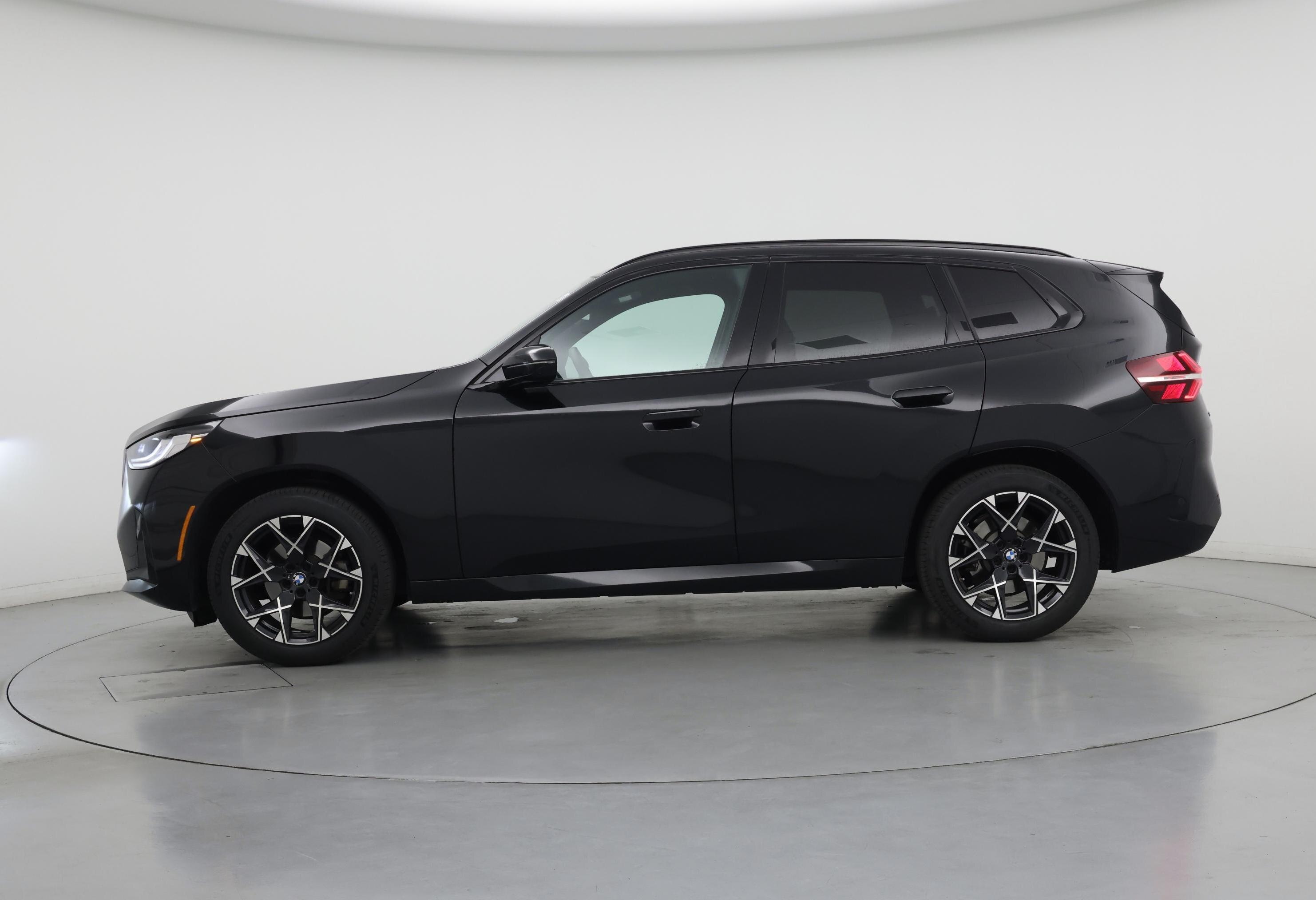 Thumbnail: 2025 BMW X3 - 3