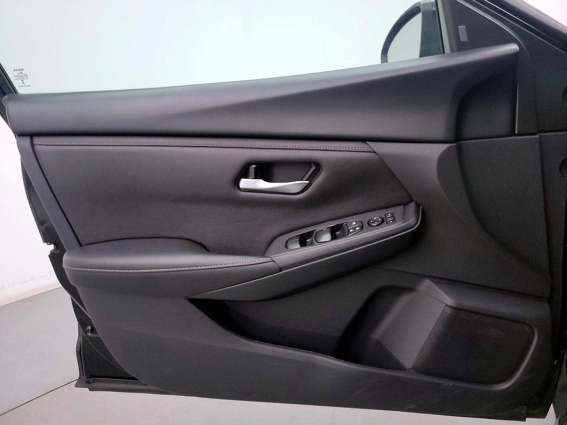 Thumbnail: 2024 Nissan Sentra - 12
