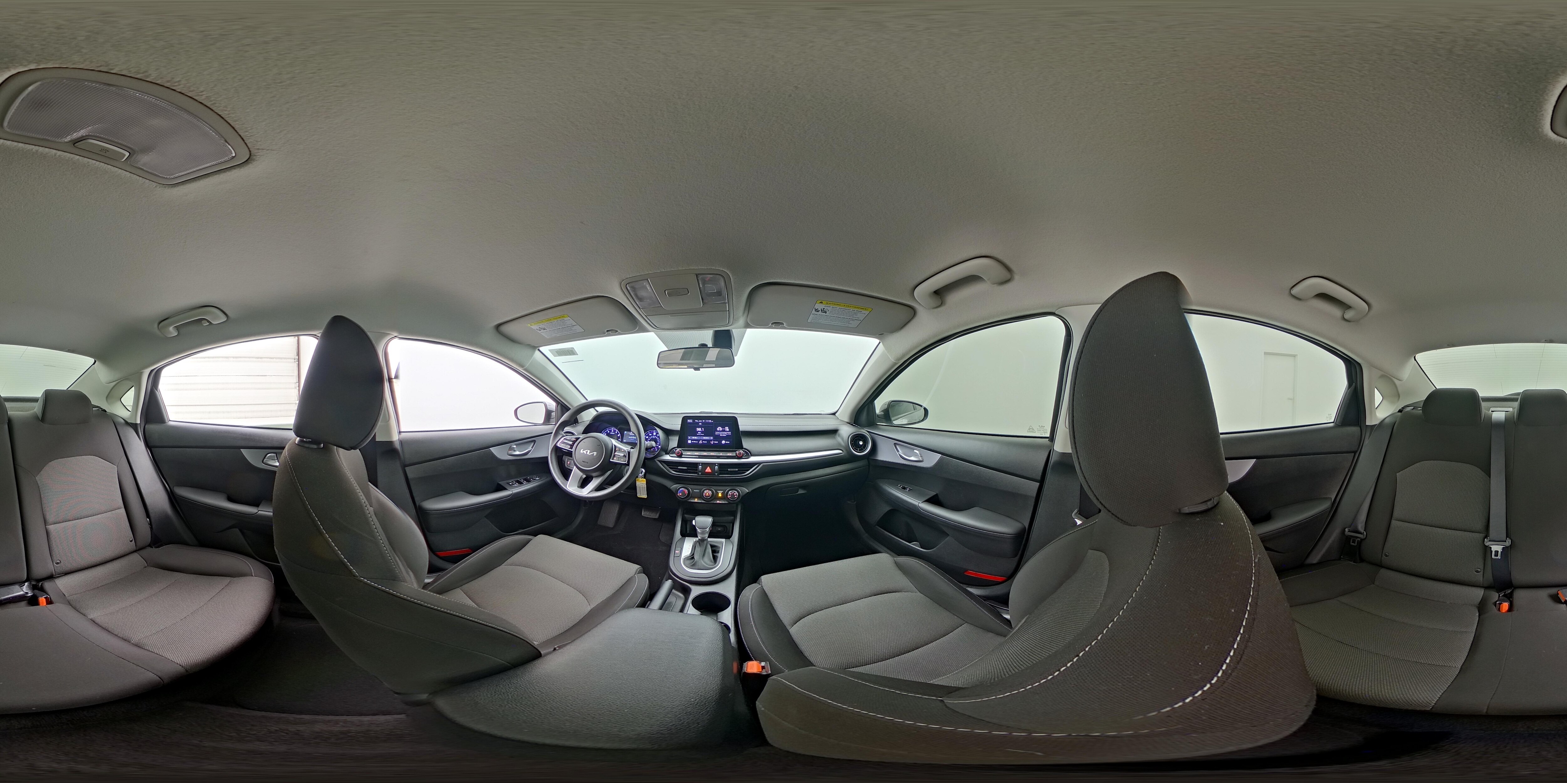 2024 Kia Forte LXS - Photo 24
