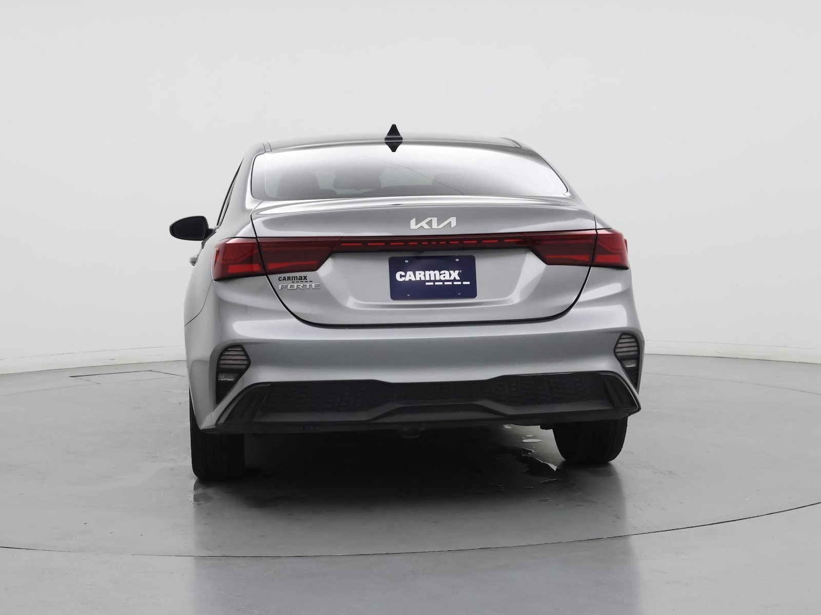 2024 Kia Forte LXS - Photo 7