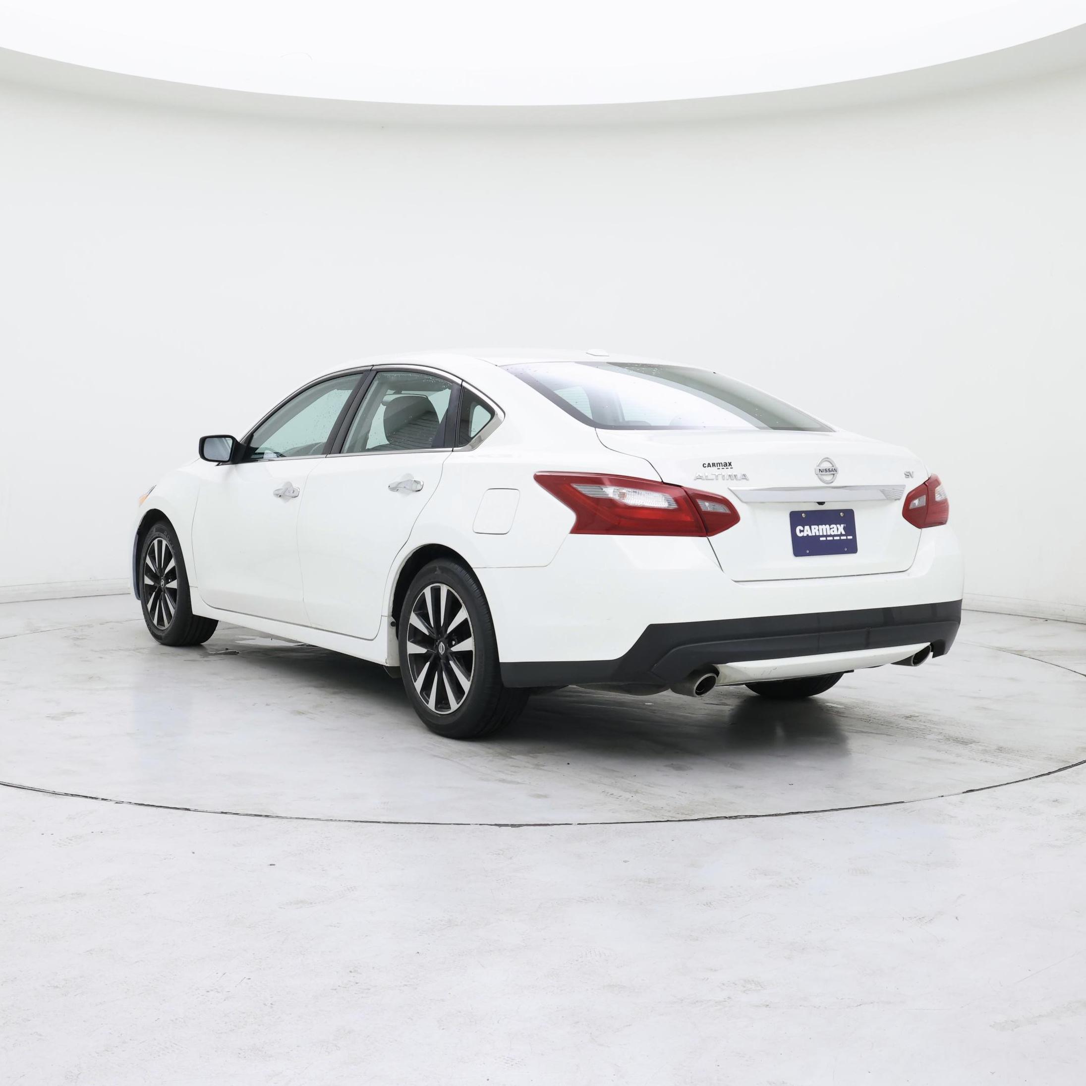 Thumbnail: 2018 Nissan Altima - 2