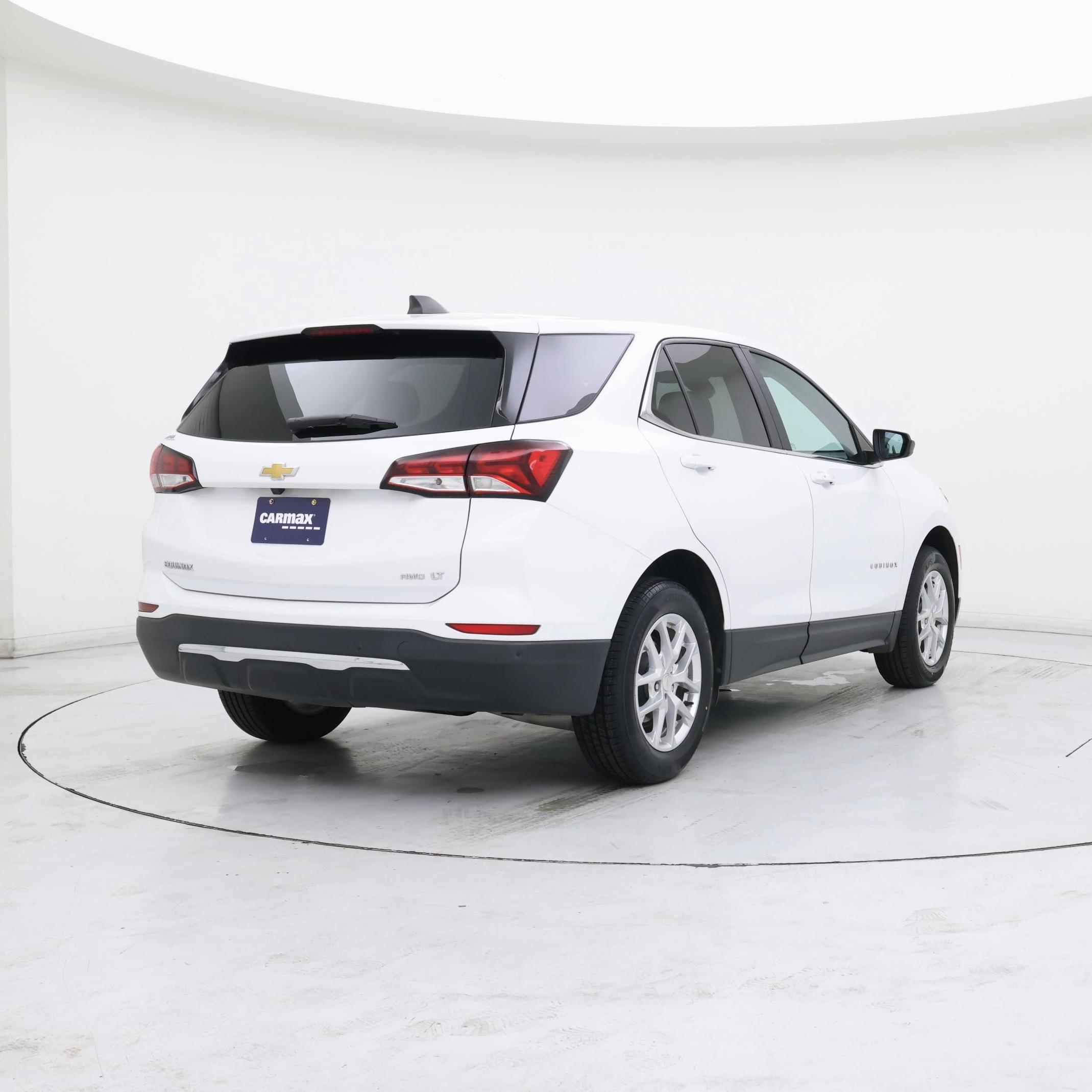 Thumbnail: 2022 Chevrolet Equinox - 8