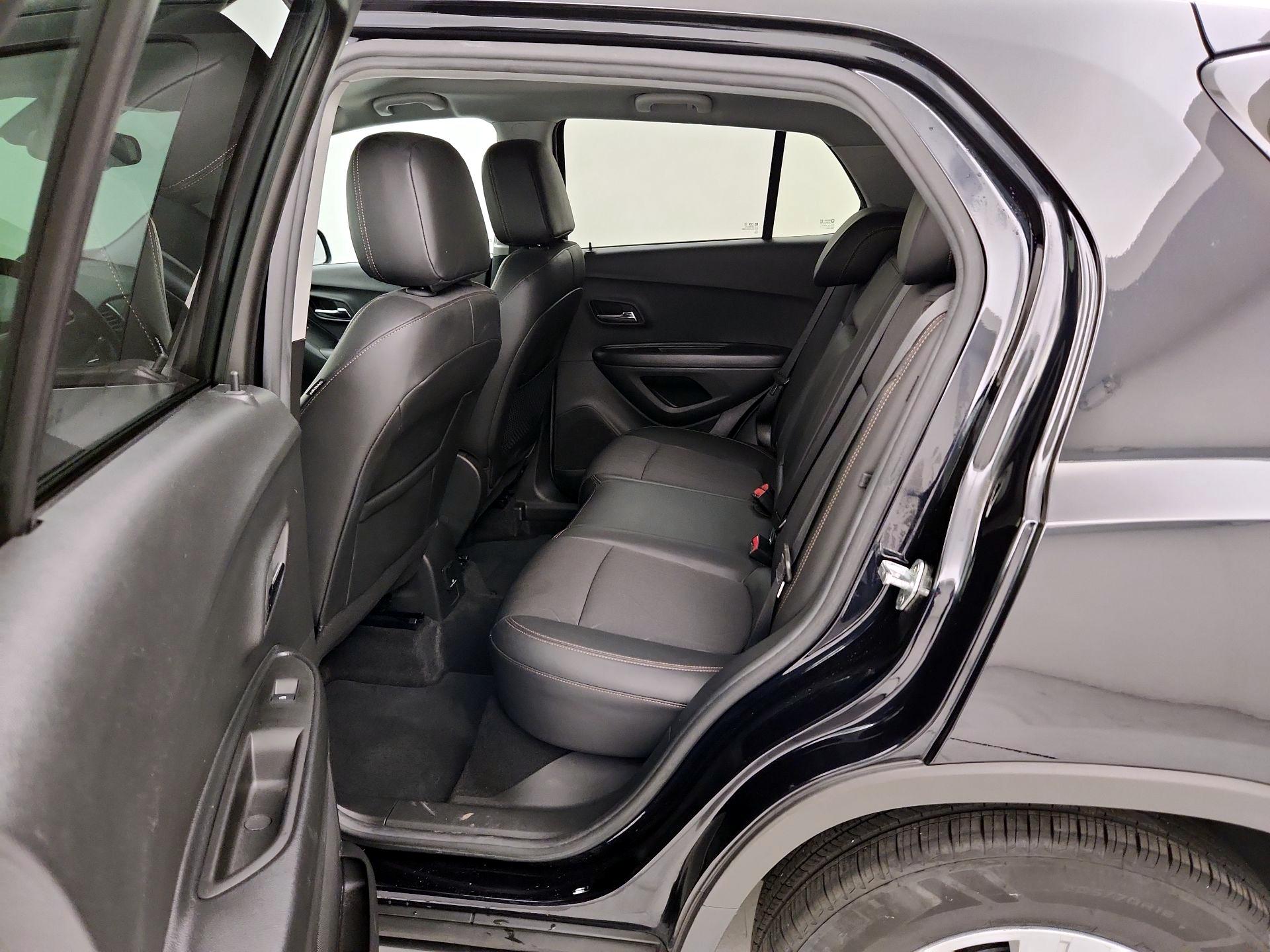 Thumbnail: 2021 Chevrolet Trax - 19
