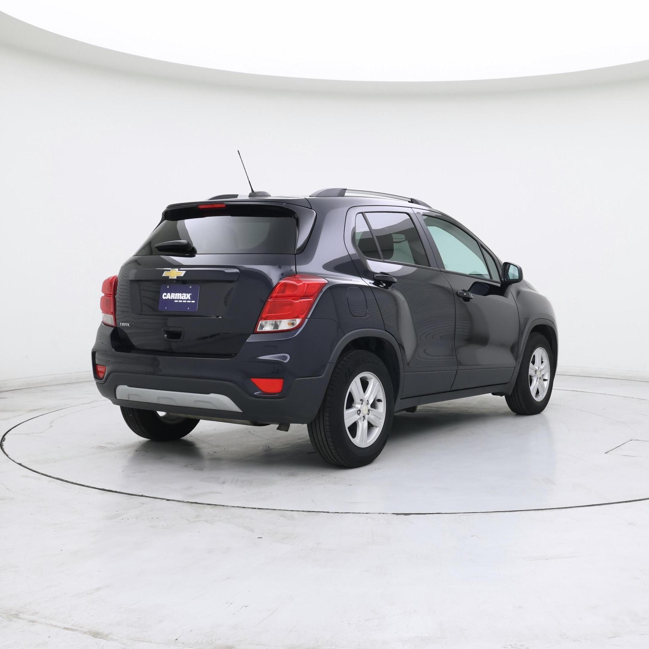 Thumbnail: 2021 Chevrolet Trax - 8