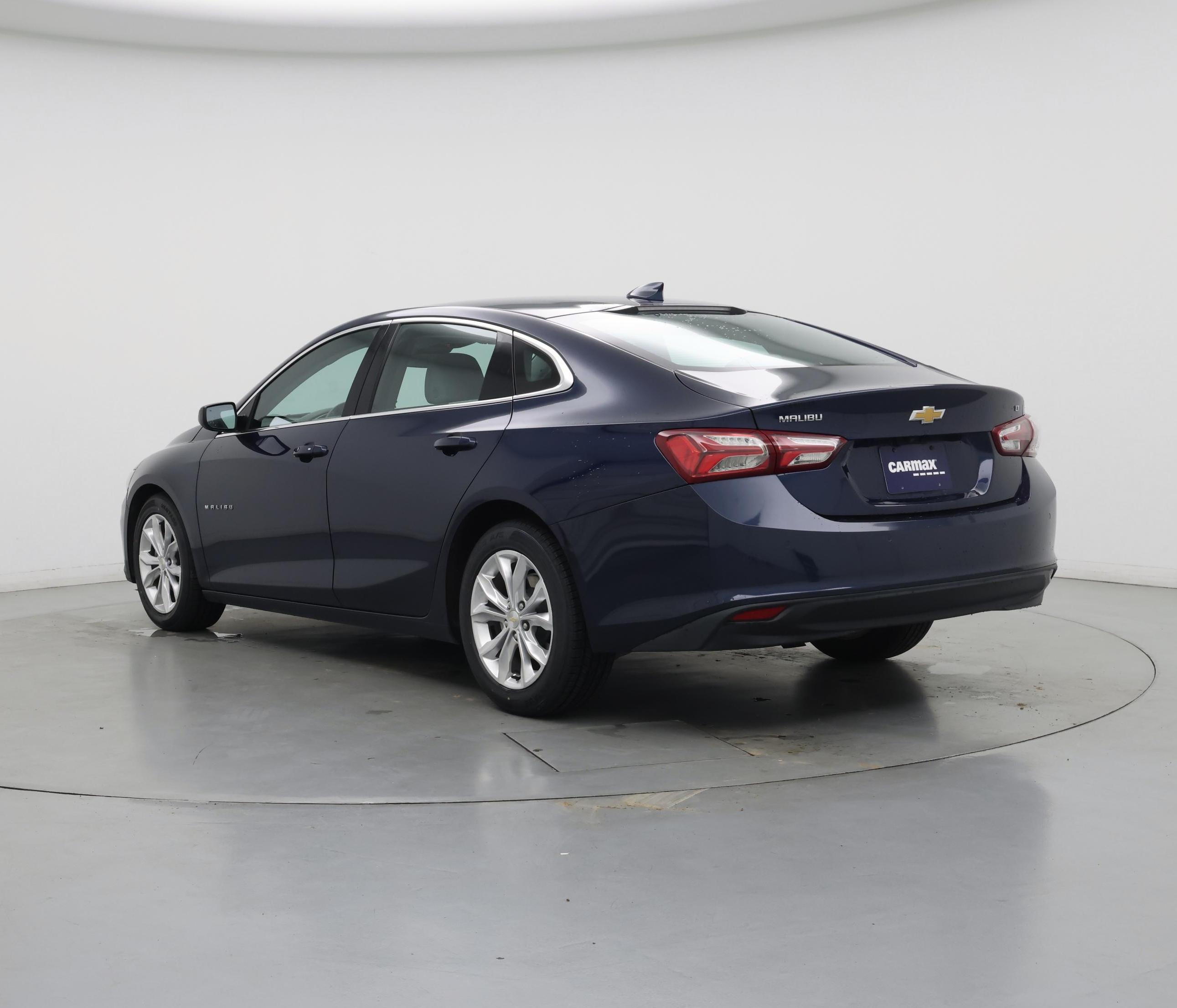 Thumbnail: 2022 Chevrolet Malibu - 2