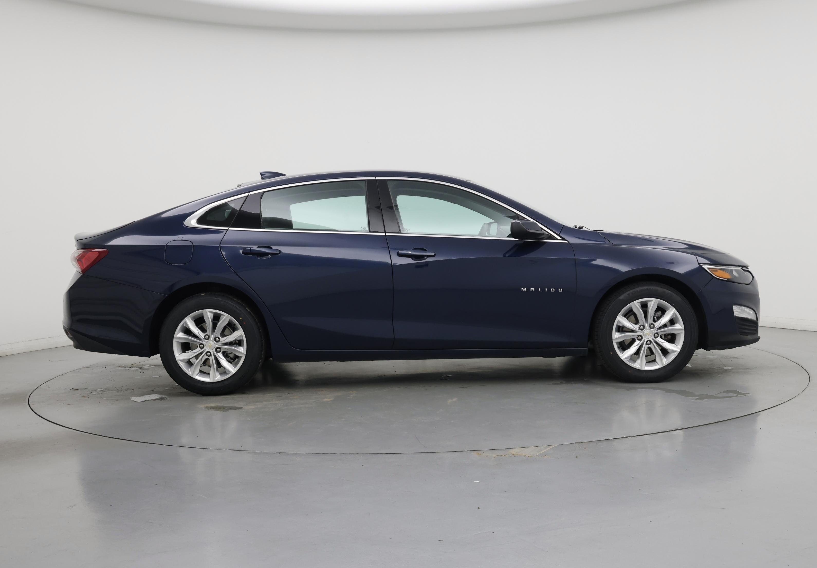 Thumbnail: 2022 Chevrolet Malibu - 7