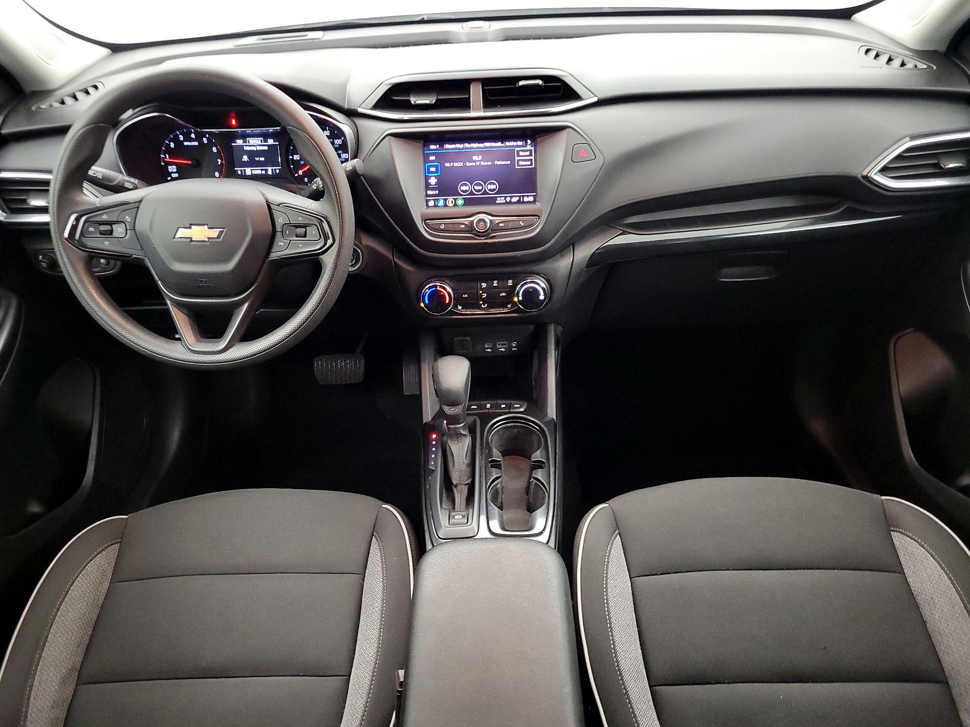 Thumbnail: 2023 Chevrolet TrailBlazer - 9