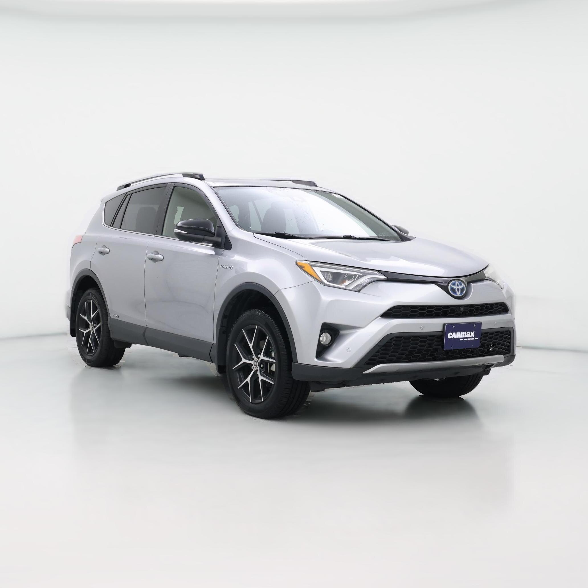Thumbnail: 2017 Toyota RAV4 - 1