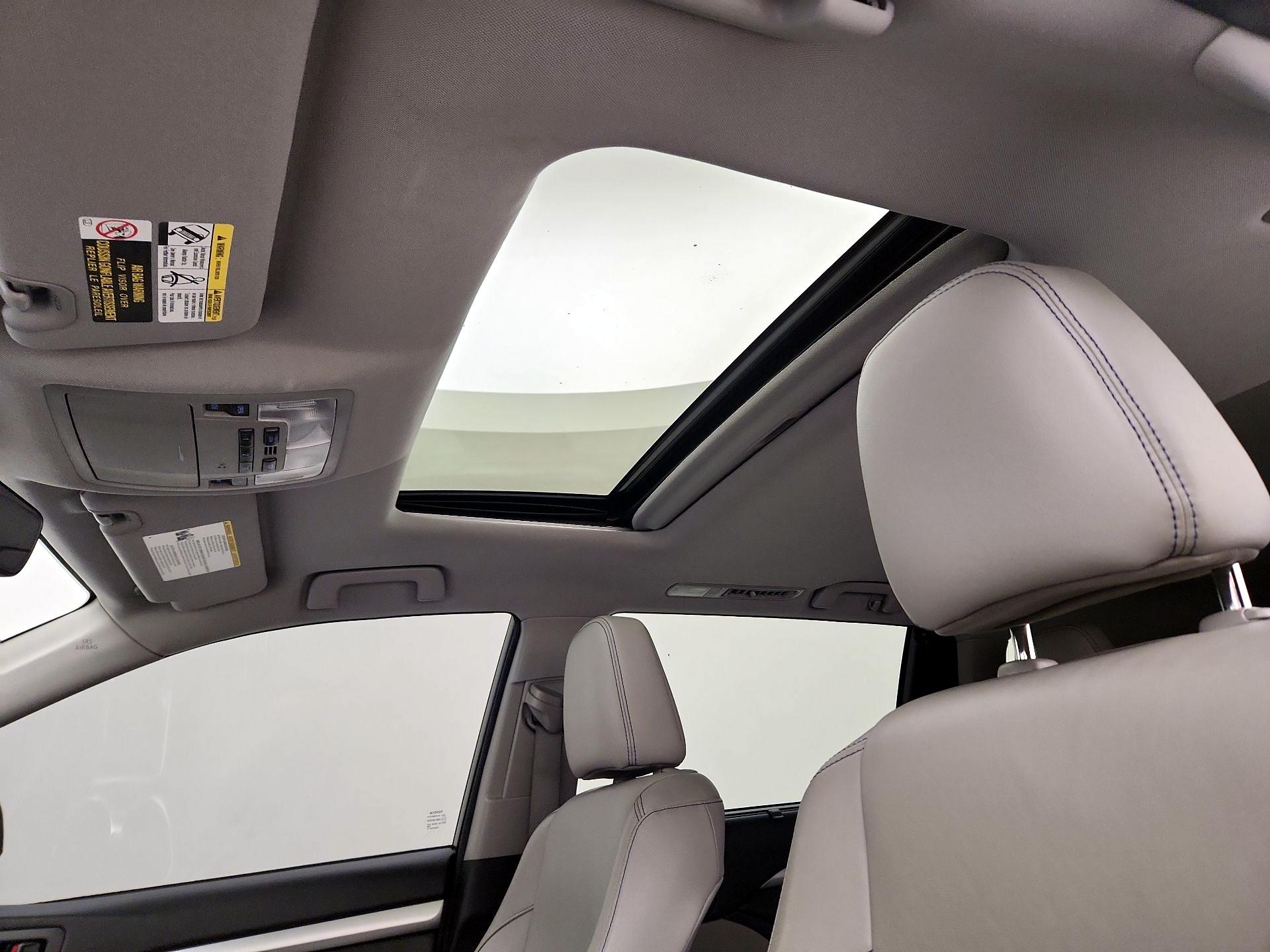 Thumbnail: 2018 Toyota Highlander - 19