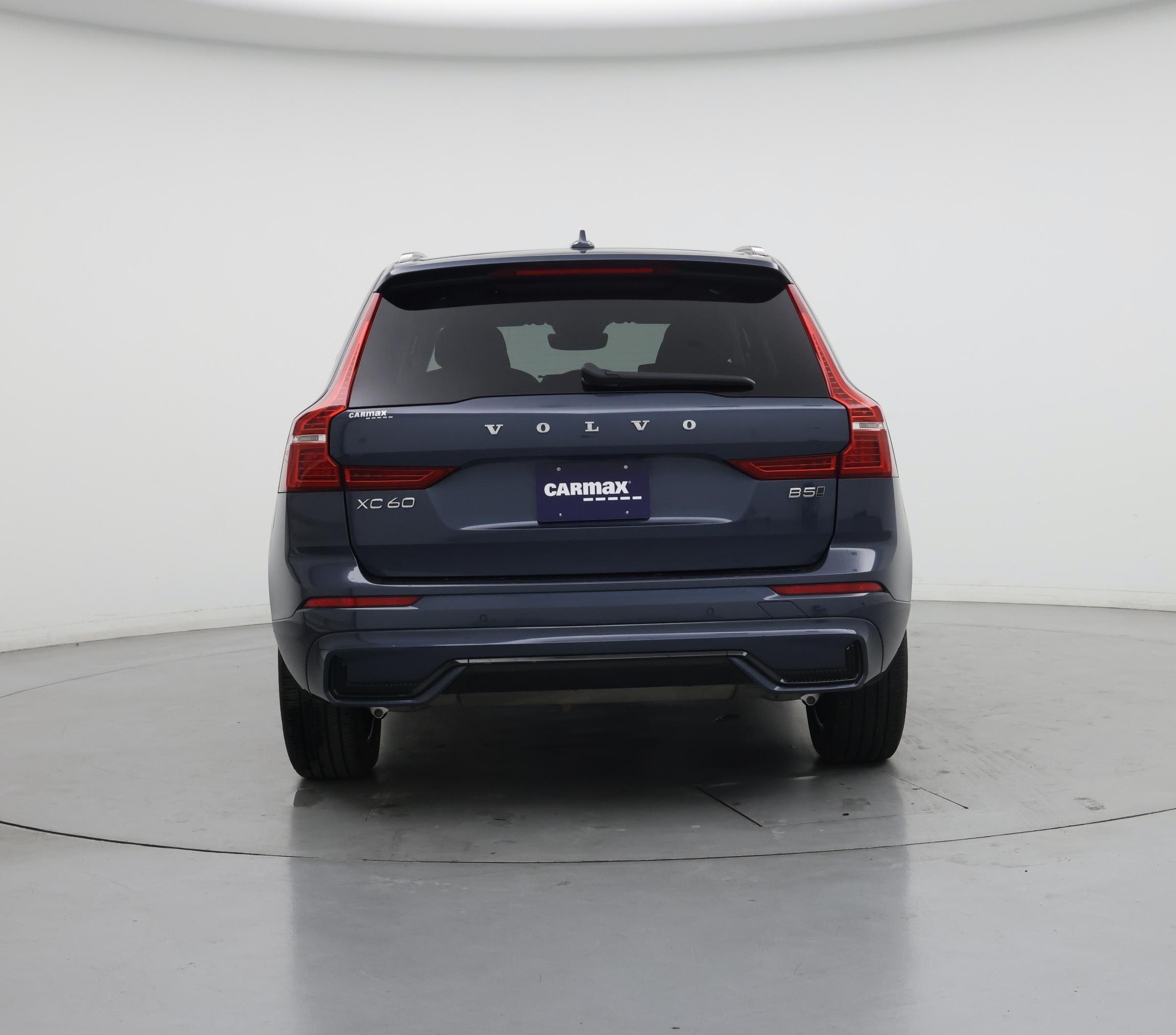 Thumbnail: 2025 Volvo XC60 - 6