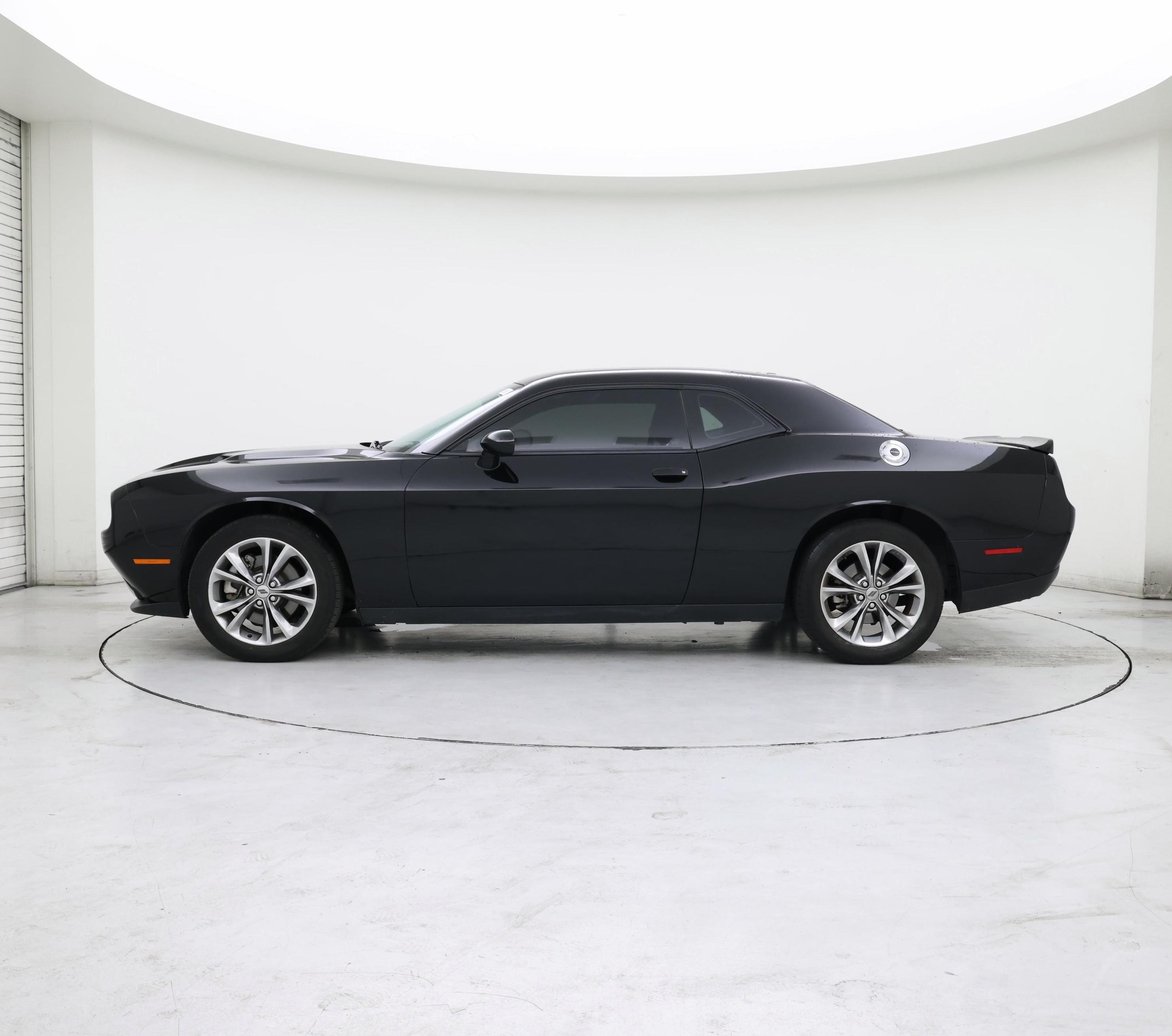 Thumbnail: 2021 Dodge Challenger - 3