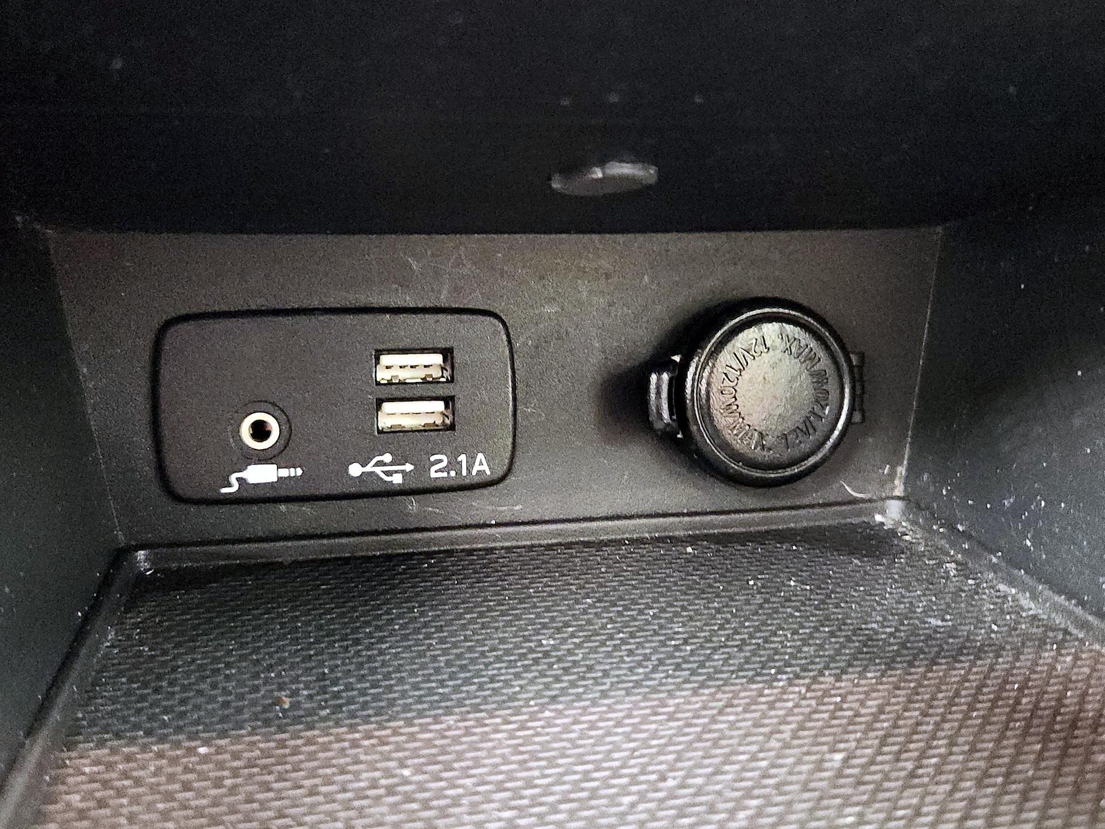 2020 Subaru Impreza Premium - Photo 19