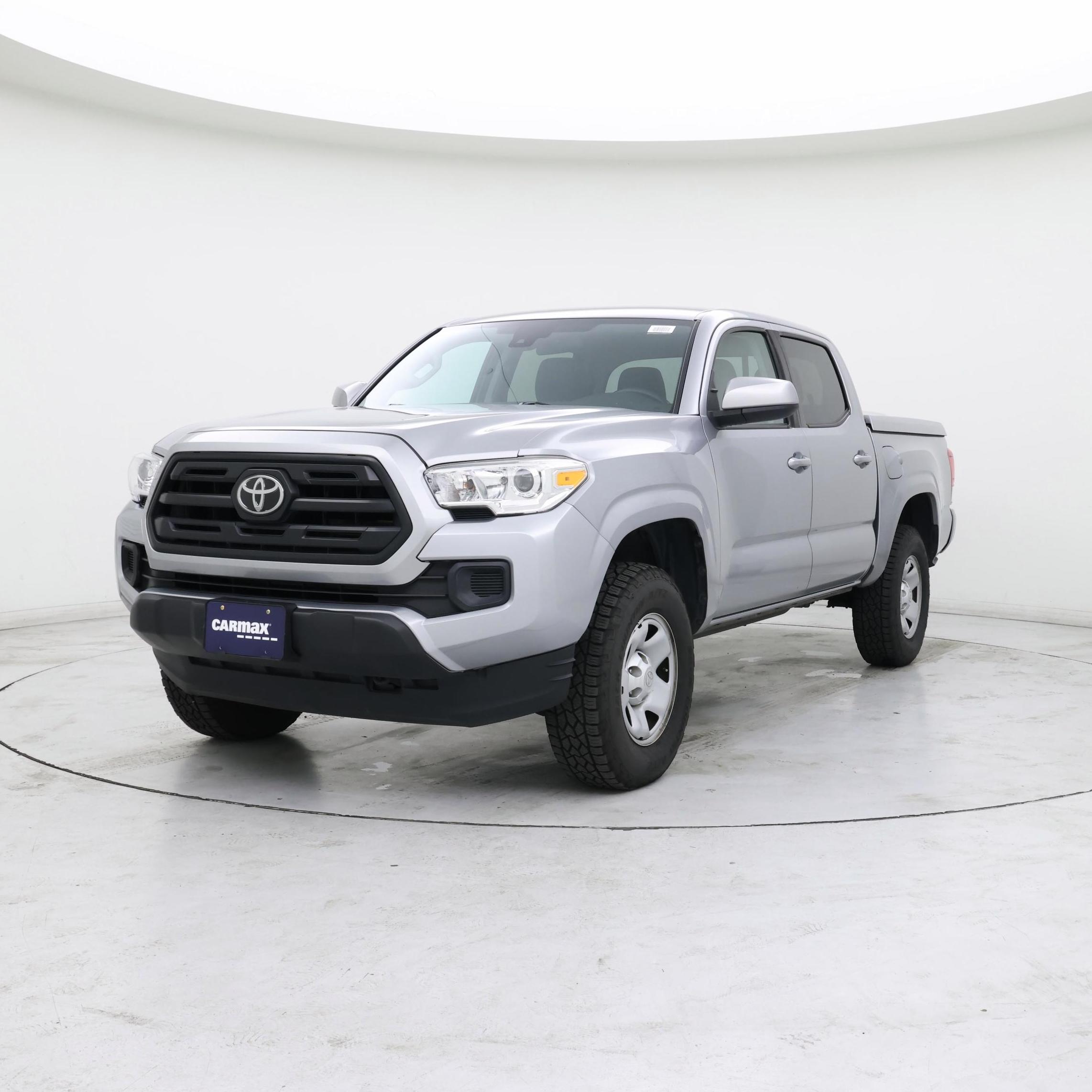 Thumbnail: 2019 Toyota Tacoma - 4