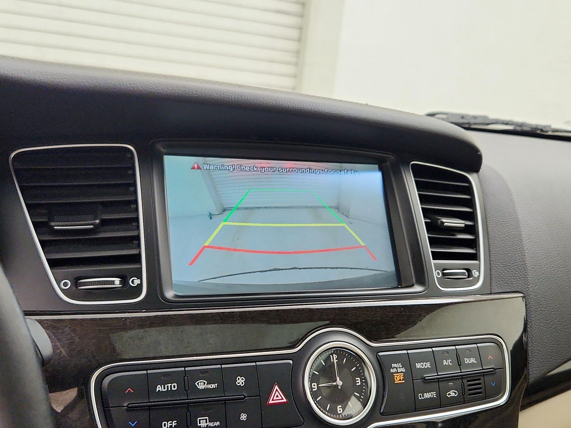 Thumbnail: 2014 Kia Cadenza - 14
