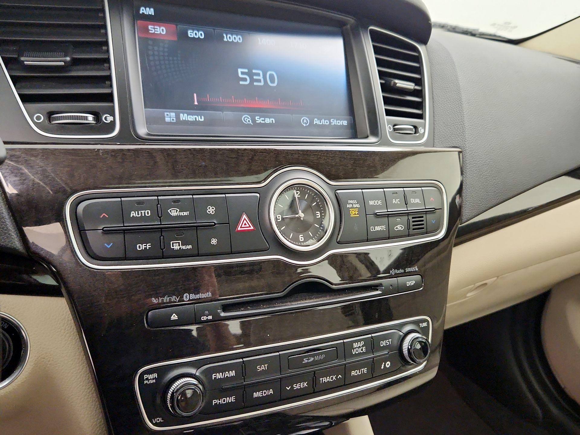 Thumbnail: 2014 Kia Cadenza - 16
