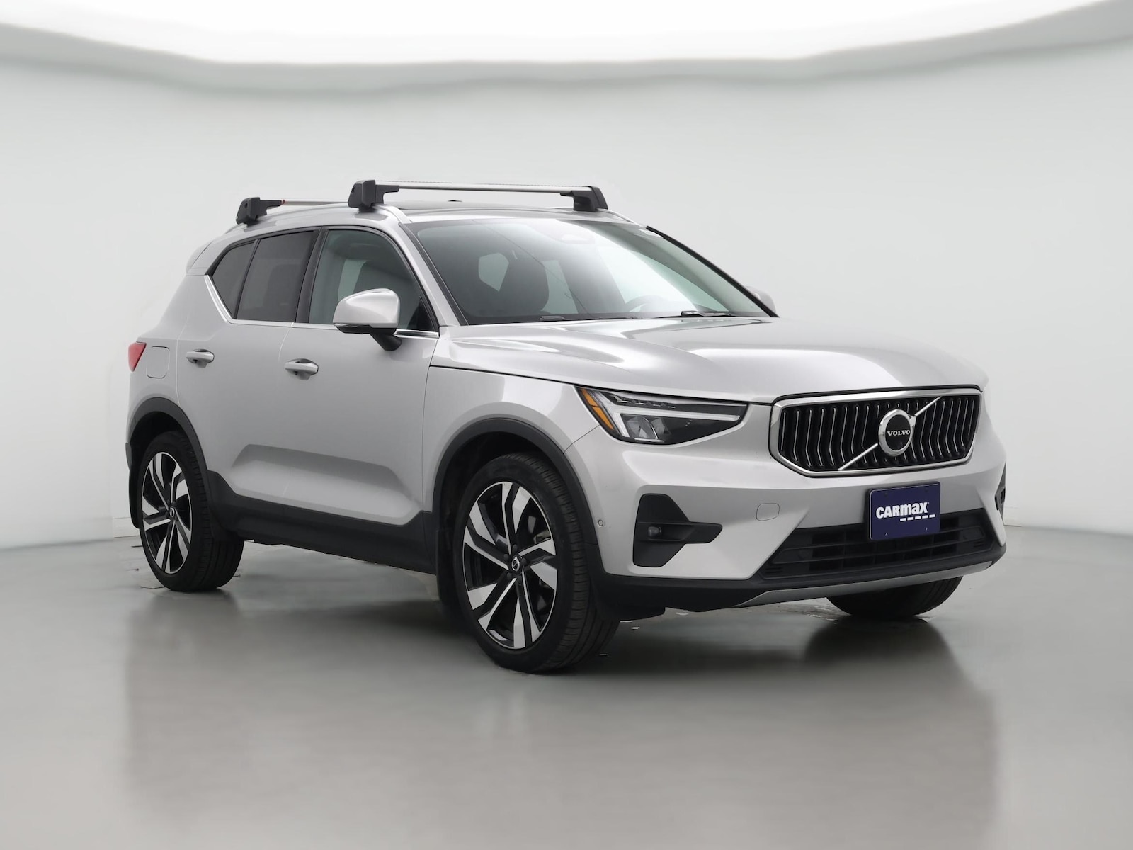 2023 Volvo XC40