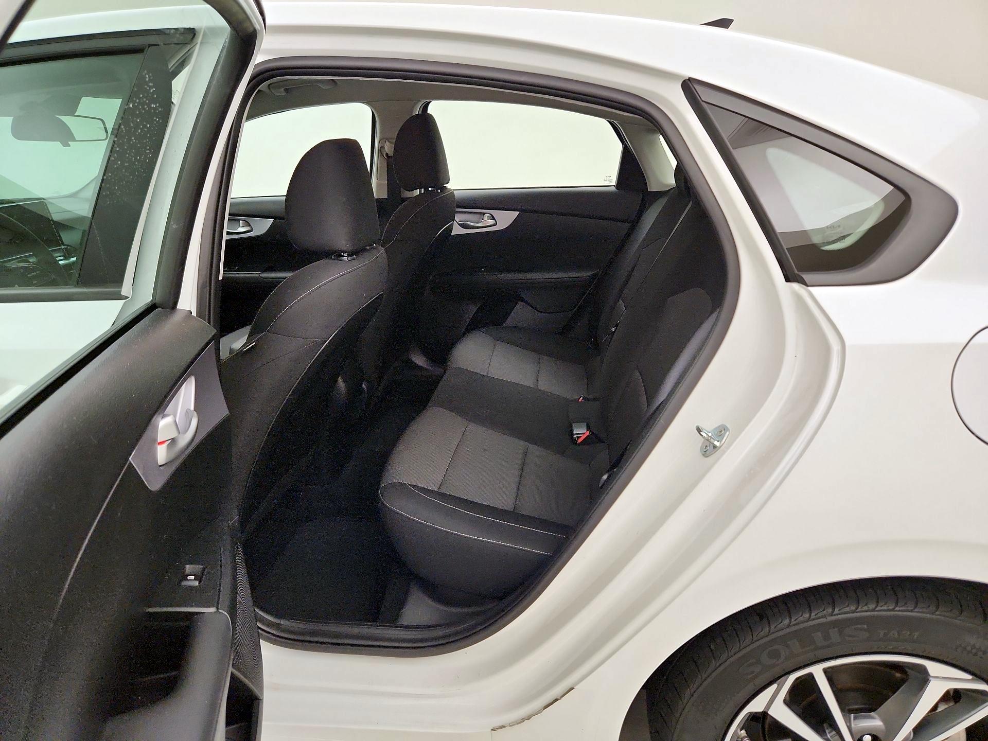Thumbnail: 2024 Kia Forte - 19