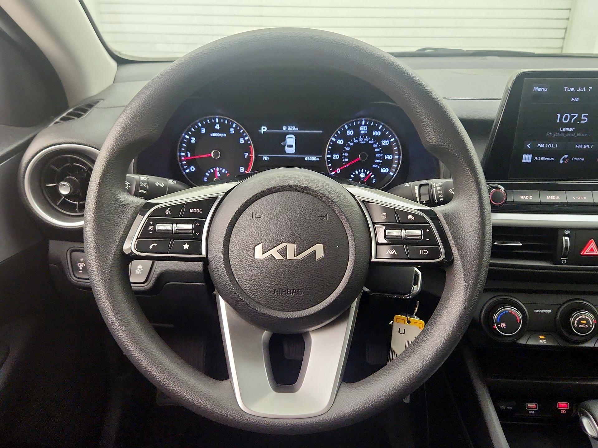 Thumbnail: 2024 Kia Forte - 10