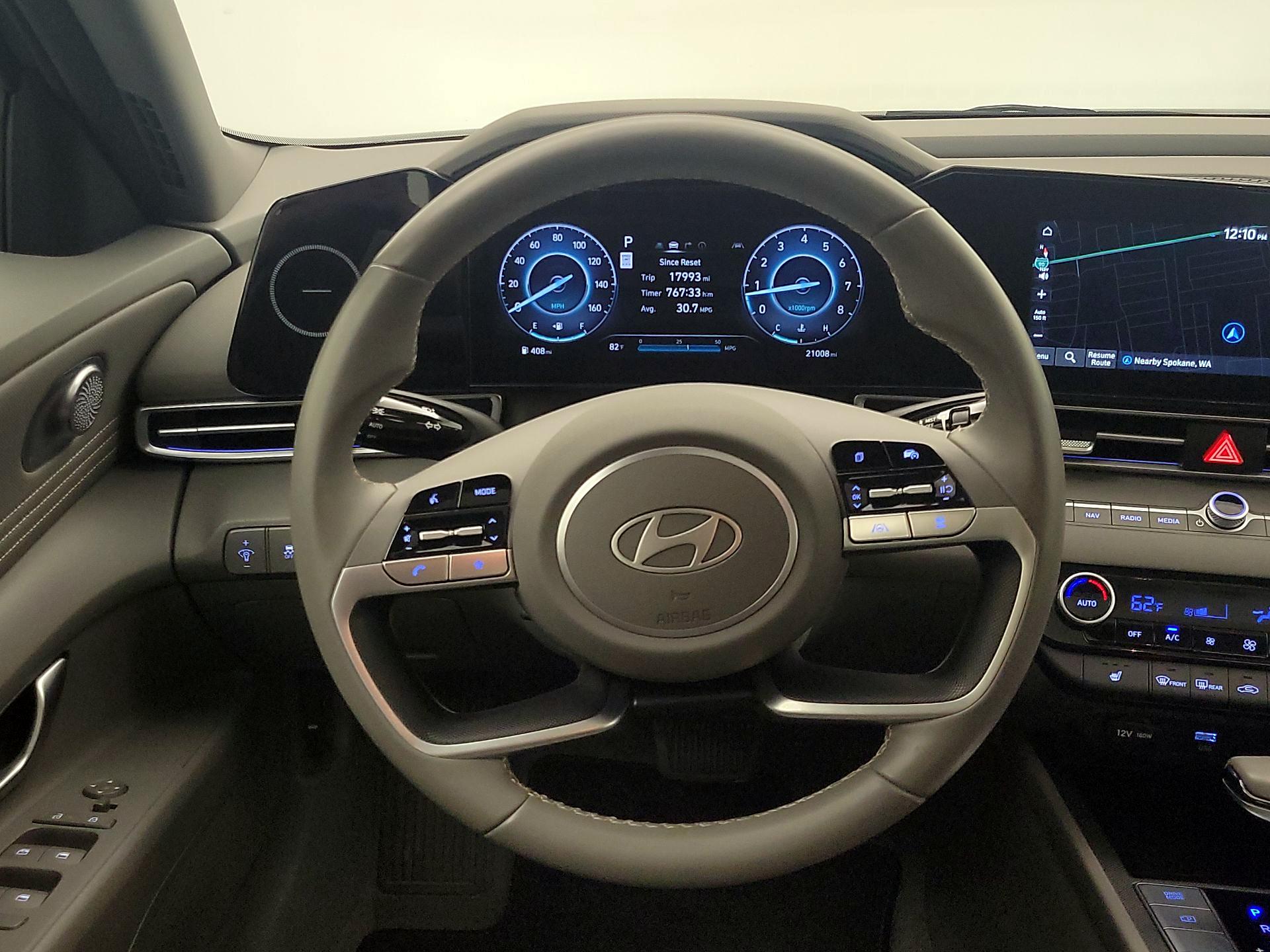 Thumbnail: 2024 Hyundai Elantra - 10