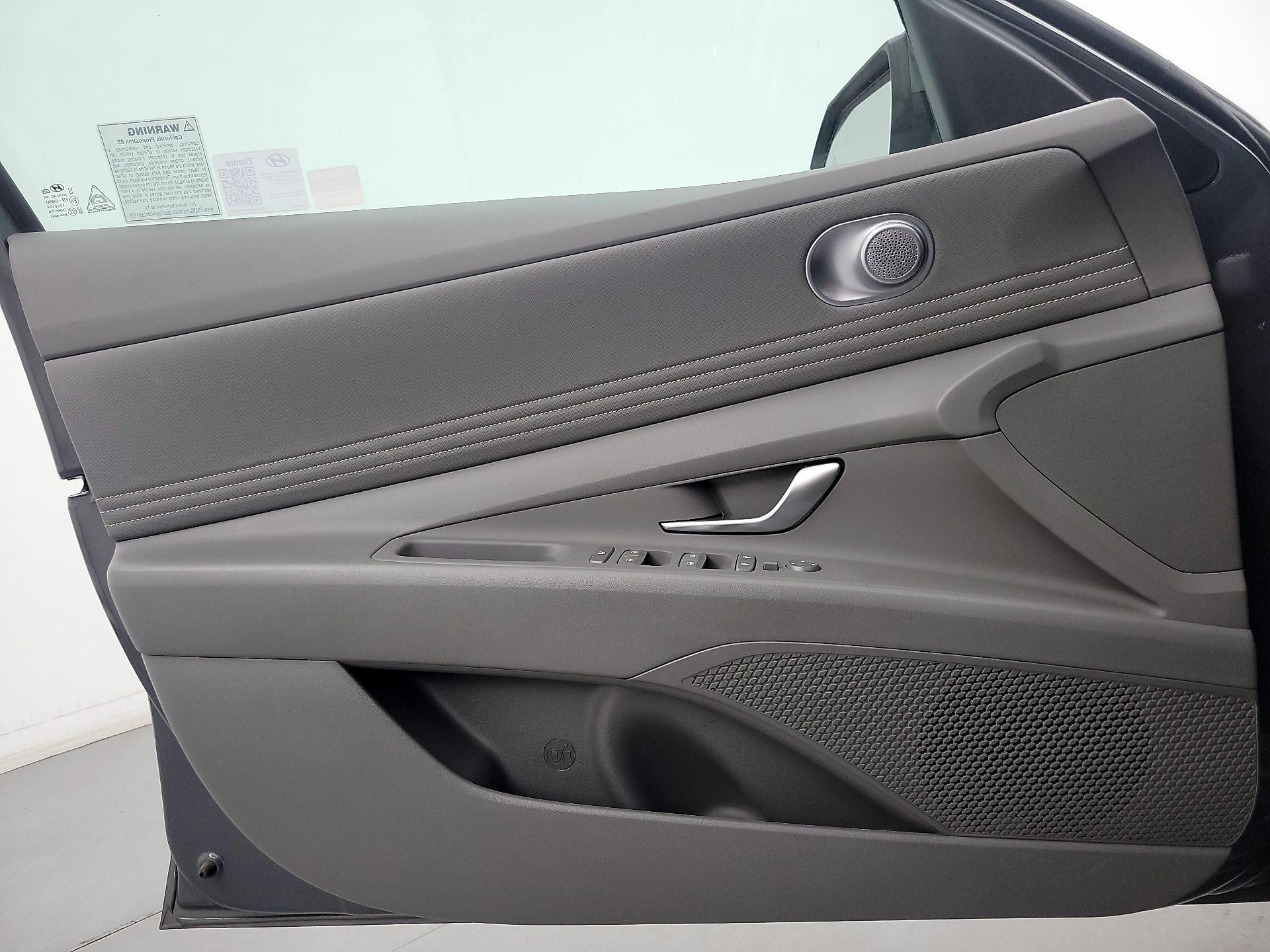Thumbnail: 2024 Hyundai Elantra - 12